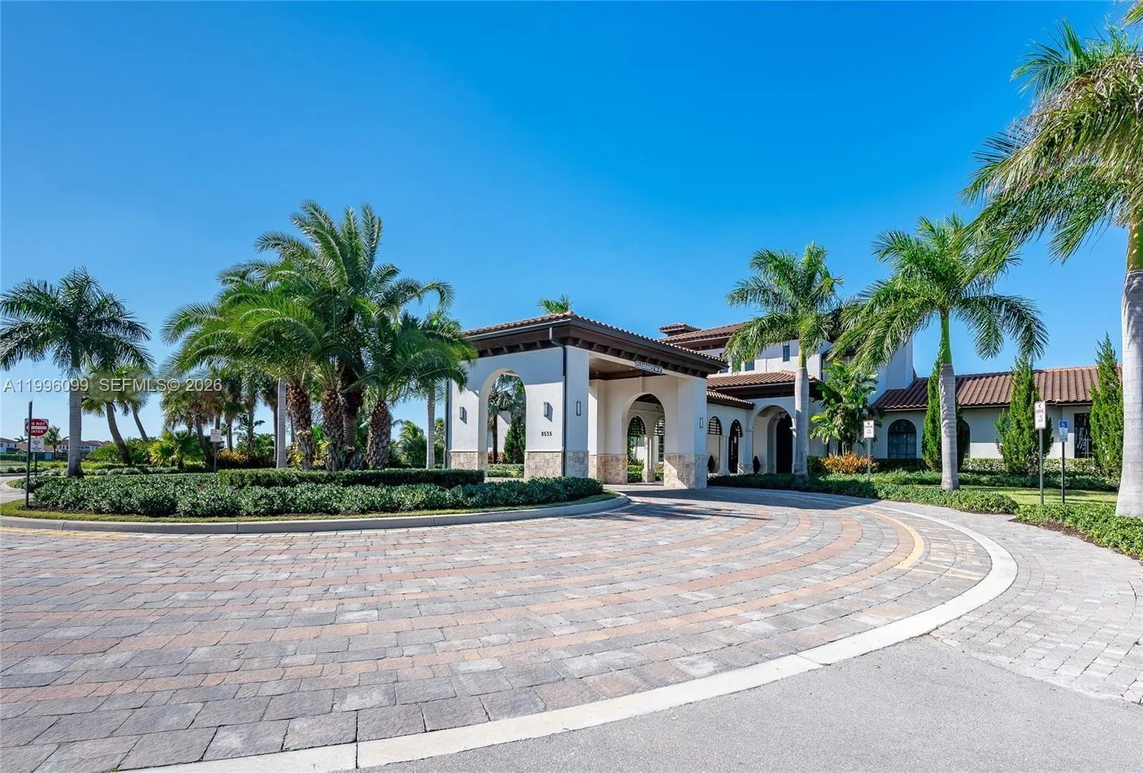 9150 Parkland Bay Dr, Parkland, Florida 33076, Parkland, Florida 33076, 5 Bedrooms Bedrooms, 8 Rooms Rooms,5 BathroomsBathrooms,Residential,For Sale,9150 Parkland Bay Dr, Parkland, Florida 33076,A11996099