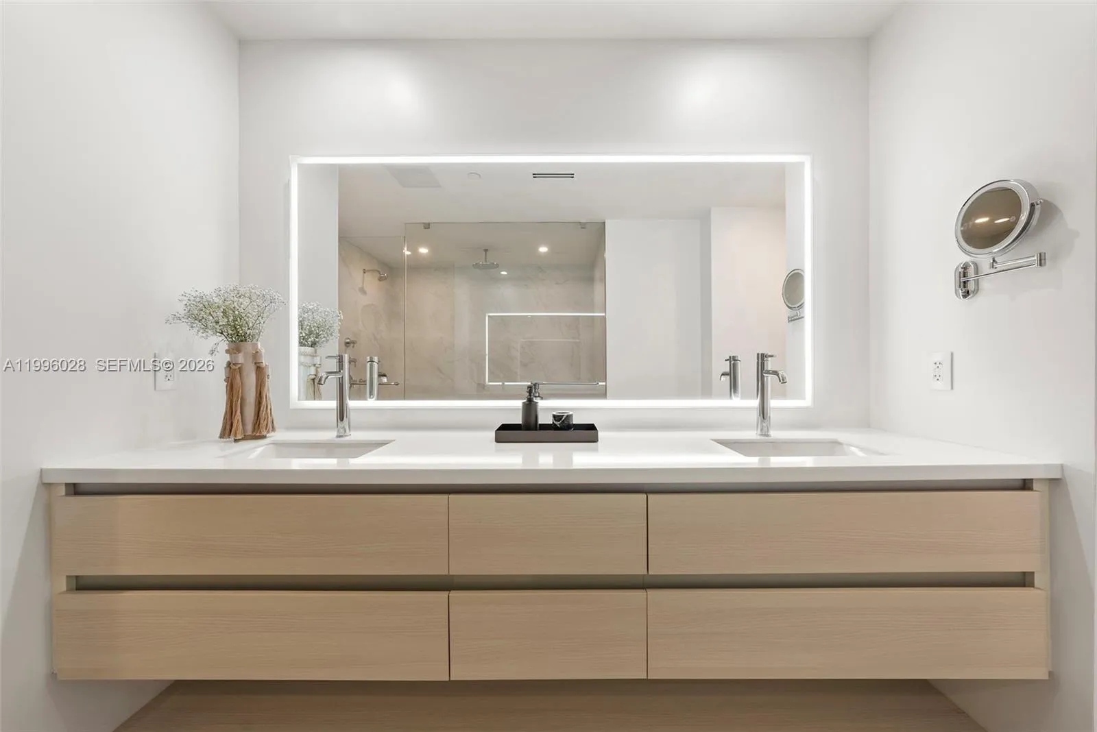 100 S Pointe Dr 1906/07, Miami Beach, Florida 3313, Miami Beach, Florida 33139, 5 Bedrooms Bedrooms, ,4 BathroomsBathrooms,Residential,For Sale,100 S Pointe Dr 1906/07, Miami Beach, Florida 3313,A11996028