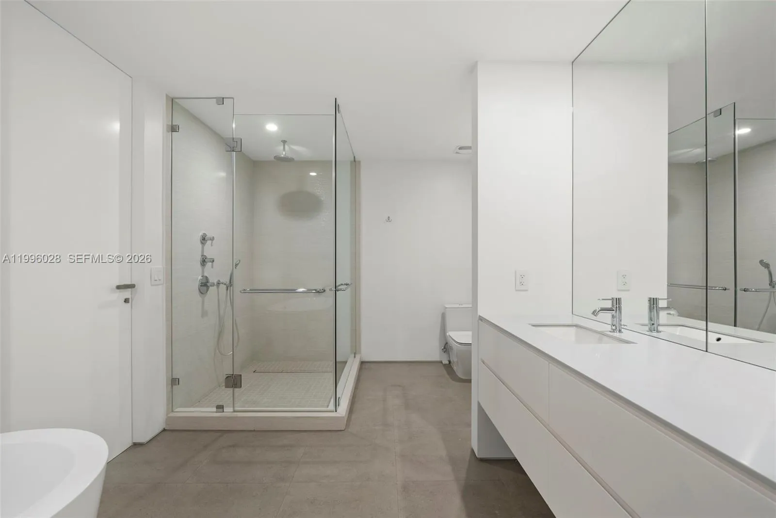 100 S Pointe Dr 1906/07, Miami Beach, Florida 3313, Miami Beach, Florida 33139, 5 Bedrooms Bedrooms, ,4 BathroomsBathrooms,Residential,For Sale,100 S Pointe Dr 1906/07, Miami Beach, Florida 3313,A11996028