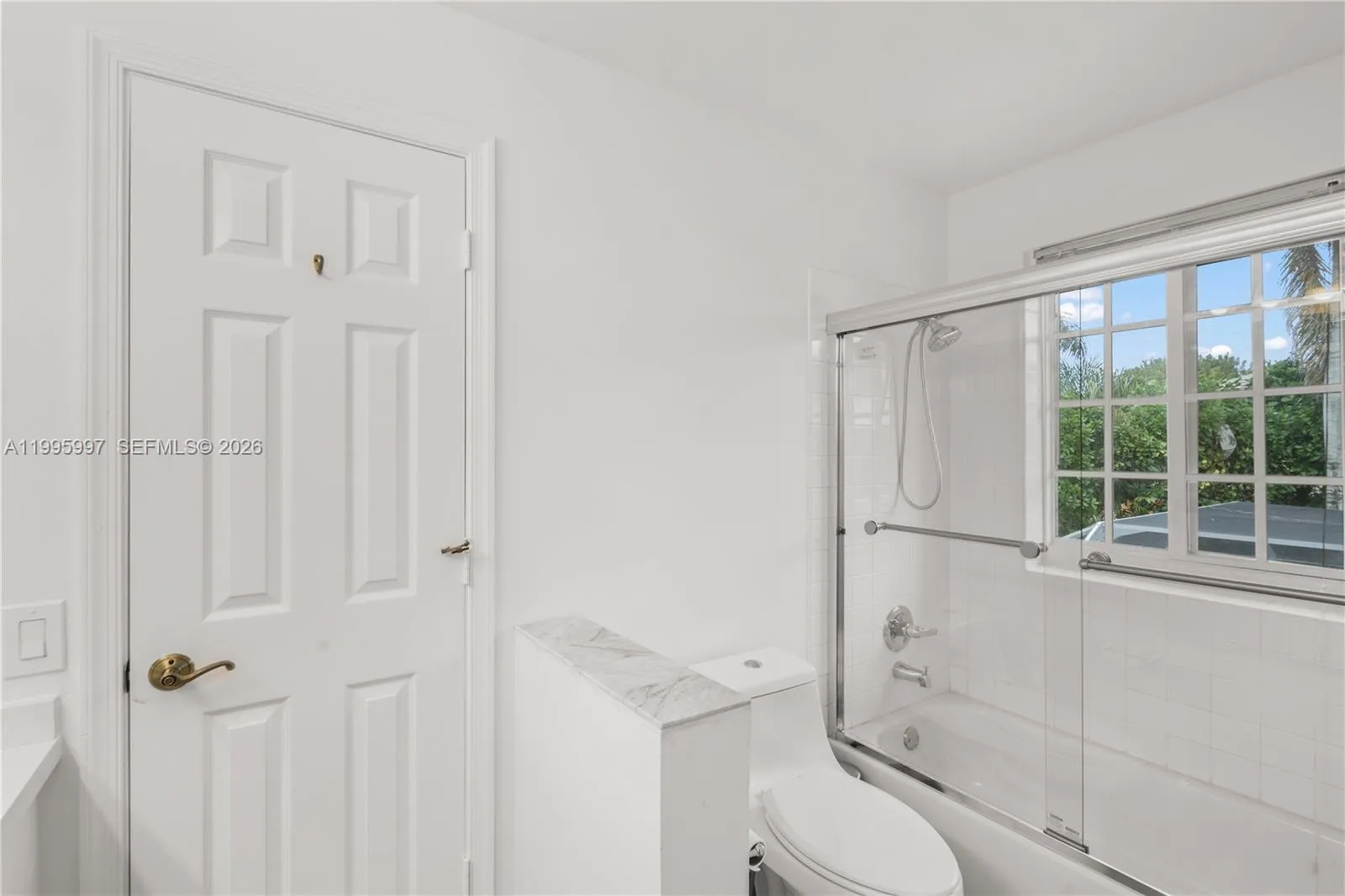 Bathtub with​​‌​​​​‌​​‌‌​‌‌​​​‌‌​‌​‌​‌​​​‌​​ shower