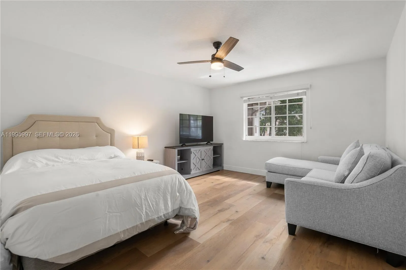 Great sized rooms throughout the house