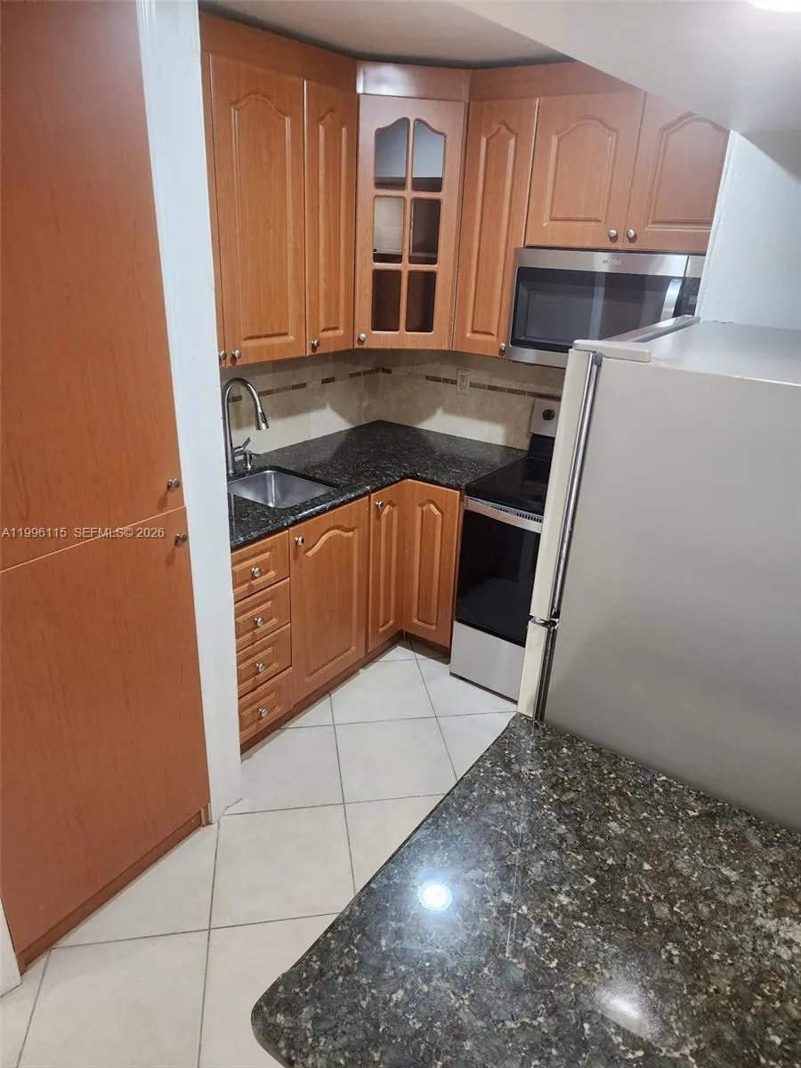 1800 Nw 24th Ave 415, Miami, Florida 33125, Miami, Florida 33125, 2 Bedrooms Bedrooms, ,1 BathroomBathrooms,Residential,For Sale,1800 Nw 24th Ave 415, Miami, Florida 33125,A11996115