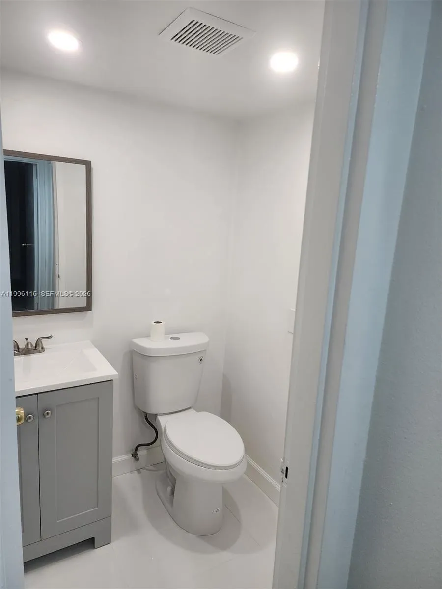 1800 Nw 24th Ave 415, Miami, Florida 33125, Miami, Florida 33125, 2 Bedrooms Bedrooms, ,1 BathroomBathrooms,Residential,For Sale,1800 Nw 24th Ave 415, Miami, Florida 33125,A11996115