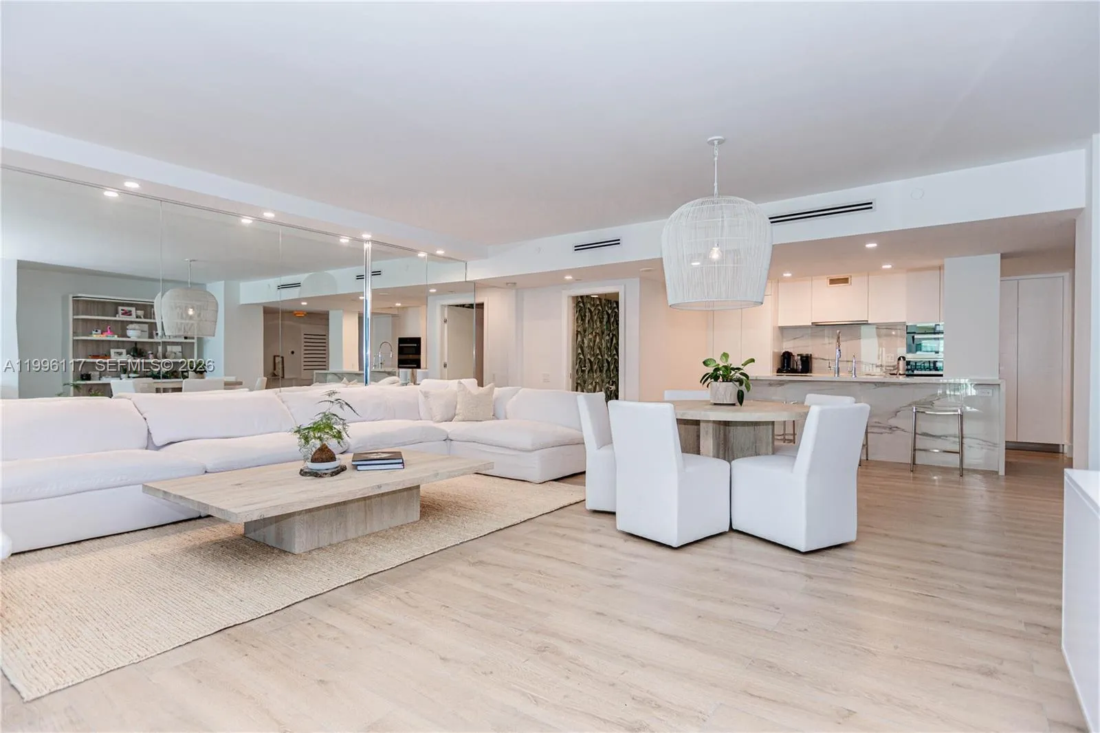 1500 Ocean Dr 904, Miami Beach, Florida 33139, Miami Beach, Florida 33139, 2 Bedrooms Bedrooms, ,3 BathroomsBathrooms,Residential,For Sale,1500 Ocean Dr 904, Miami Beach, Florida 33139,A11996117