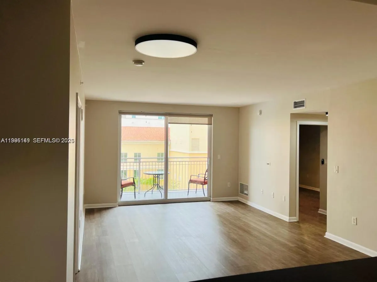 7350 Sw 89th St 906s, Miami, Florida 33156, Miami, Florida 33156, 2 Bedrooms Bedrooms, ,2 BathroomsBathrooms,Residential Lease,For Rent,7350 Sw 89th St 906s, Miami, Florida 33156,A11996149