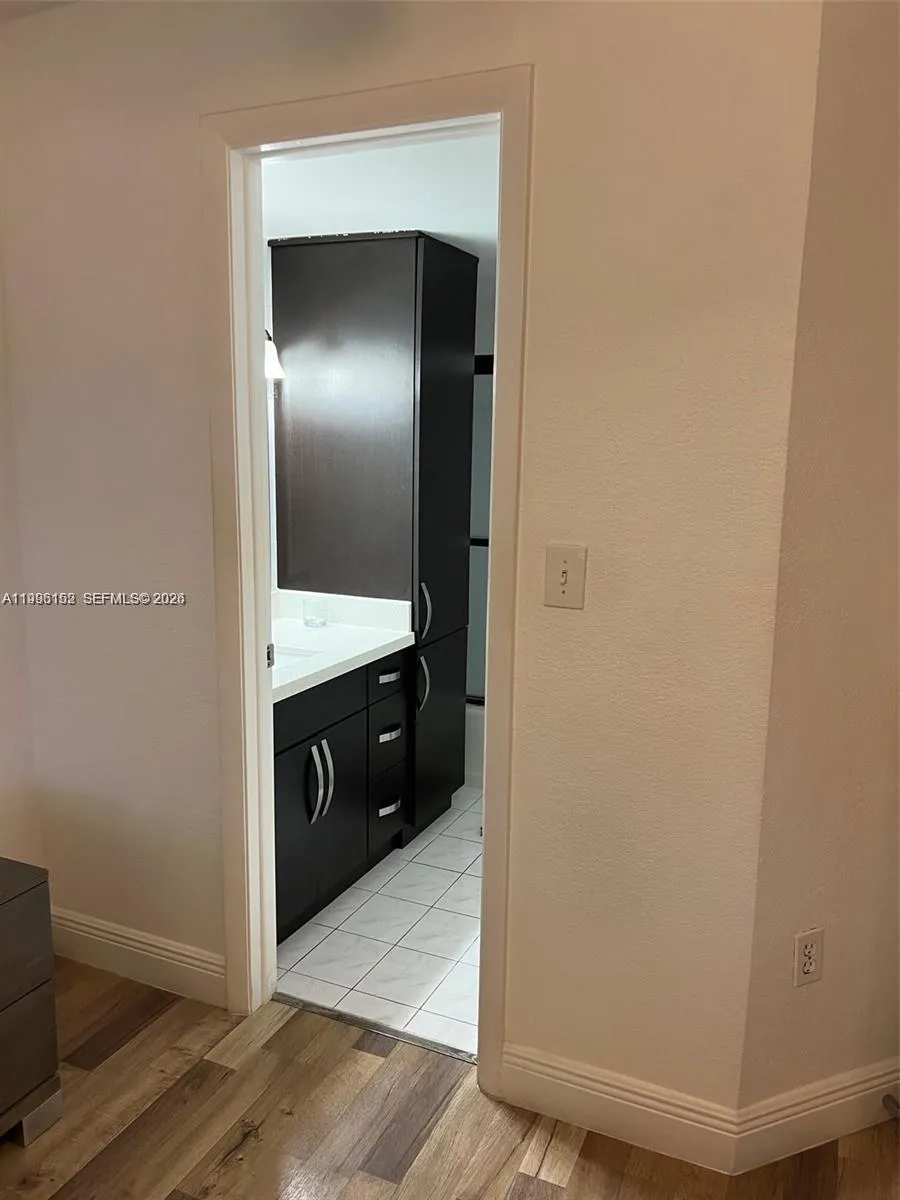 9403 Fontainebleau Blvd 211-21, Miami, Florida 331, Miami, Florida 33172, 2 Bedrooms Bedrooms, ,2 BathroomsBathrooms,Residential Lease,For Rent,9403 Fontainebleau Blvd 211-21, Miami, Florida 331,A11996152