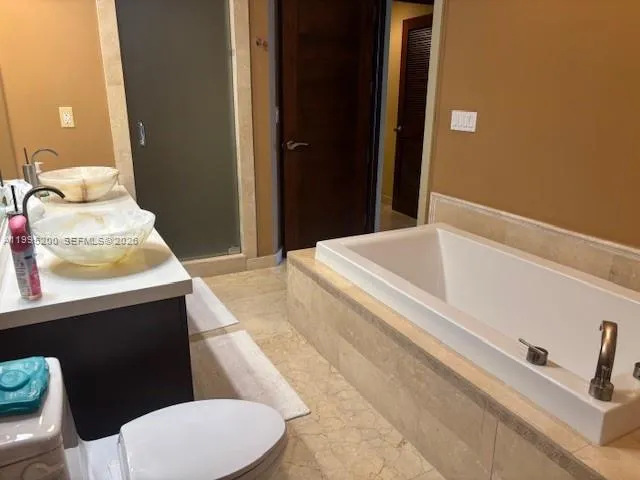 100 Lincoln Rd Ph4, Miami Beach, Florida 33139, Miami Beach, Florida 33139, 3 Bedrooms Bedrooms, ,3 BathroomsBathrooms,Residential,For Sale,100 Lincoln Rd Ph4, Miami Beach, Florida 33139,A11995200