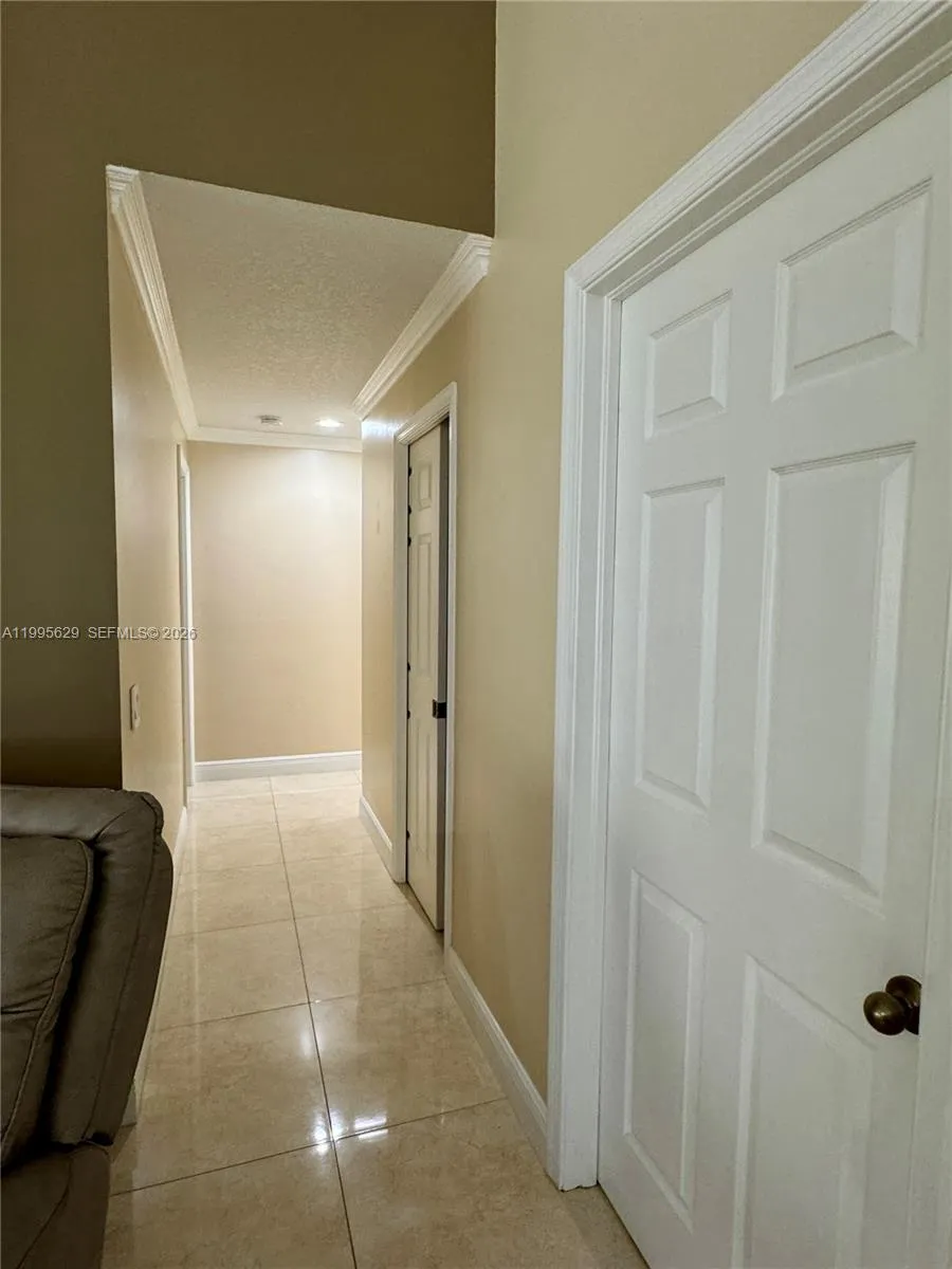 2723 E Abiaca Cir, Davie, Florida 33328, Davie, Florida 33328, 4 Bedrooms Bedrooms, ,2 BathroomsBathrooms,Residential,For Sale,2723 E Abiaca Cir, Davie, Florida 33328,A11995629