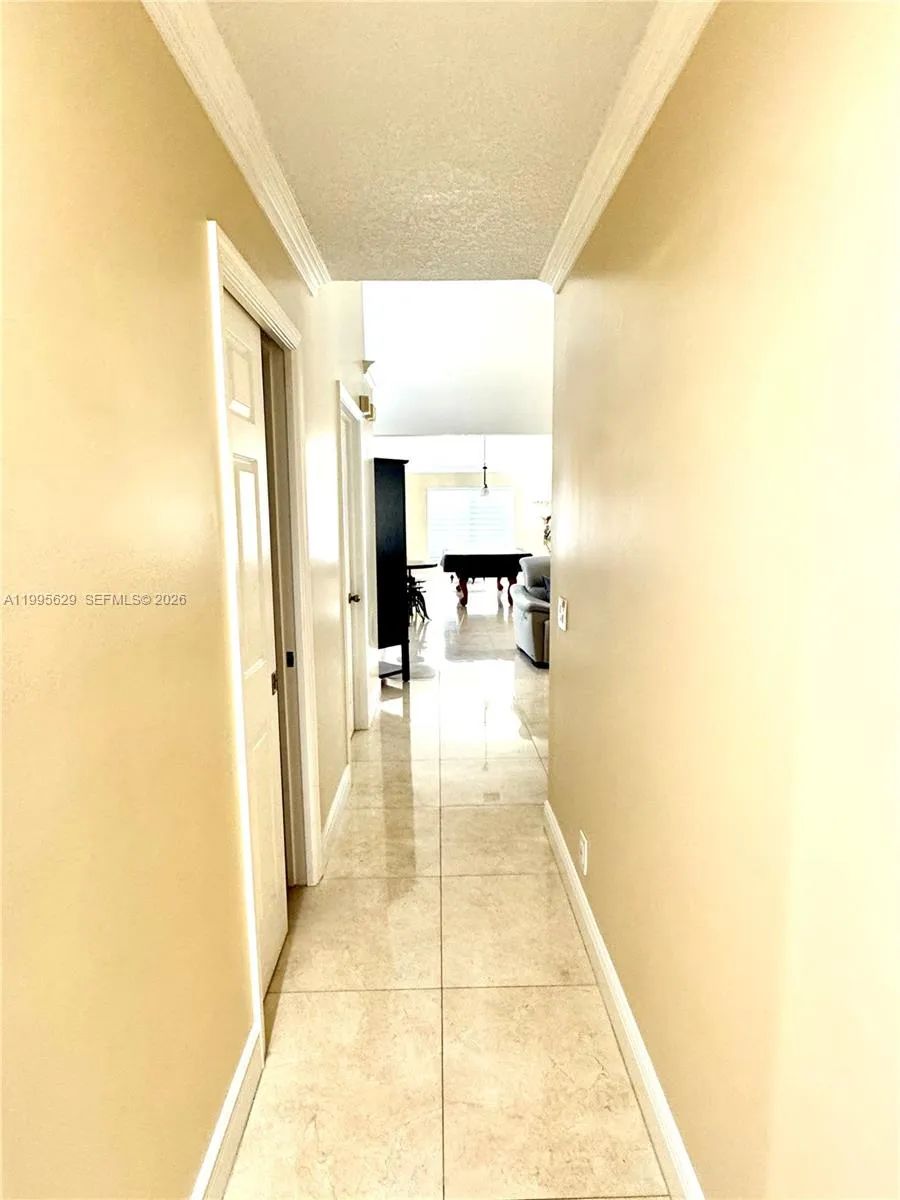 2723 E Abiaca Cir, Davie, Florida 33328, Davie, Florida 33328, 4 Bedrooms Bedrooms, ,2 BathroomsBathrooms,Residential,For Sale,2723 E Abiaca Cir, Davie, Florida 33328,A11995629