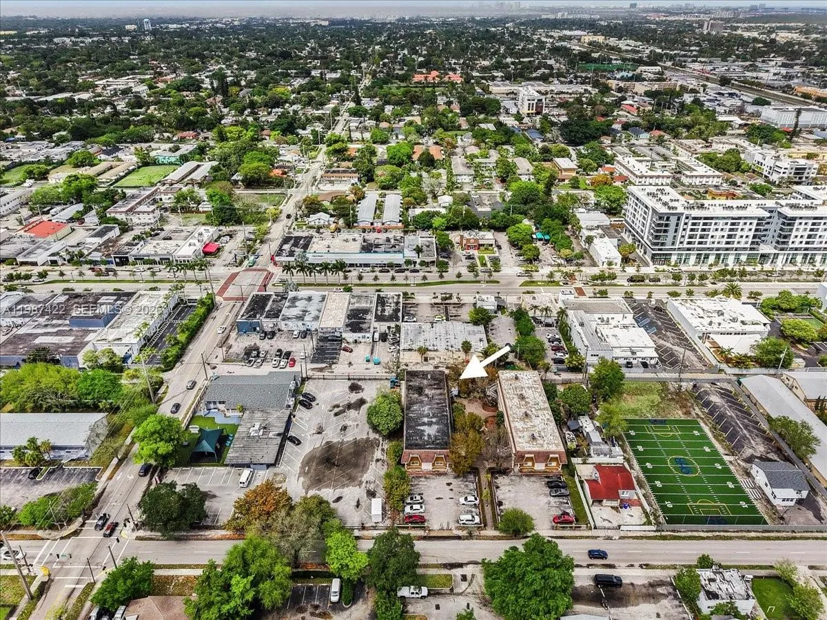 2323 Van Buren St 208, Hollywood, Florida 33020, Hollywood, Florida 33020, 2 Bedrooms Bedrooms, ,2 BathroomsBathrooms,Residential,For Sale,2323 Van Buren St 208, Hollywood, Florida 33020,A11987422