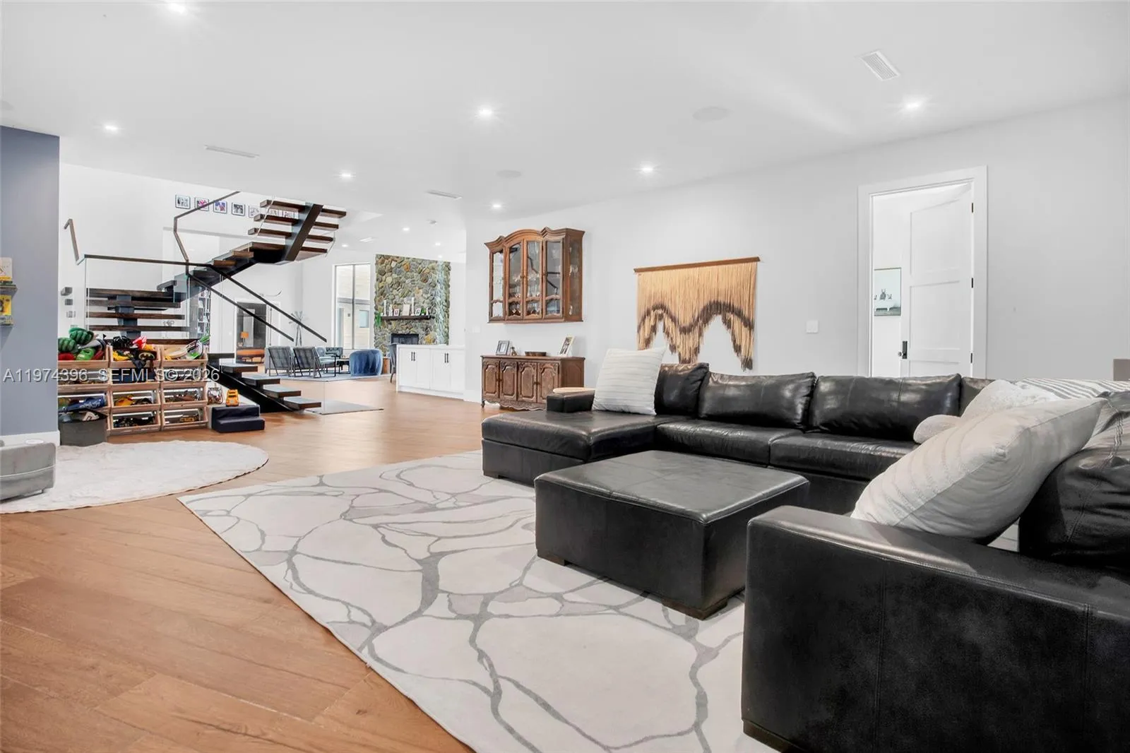 12021 Nw 4th St, Plantation, Florida 33325, Plantation, Florida 33325, 5 Bedrooms Bedrooms, ,4 BathroomsBathrooms,Residential,For Sale,12021 Nw 4th St, Plantation, Florida 33325,A11974396