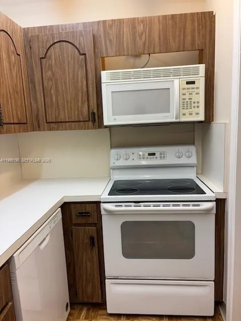 9050 Jacaranda Ln 8, Plantation, Florida 33324, Plantation, Florida 33324, 1 Bedroom Bedrooms, ,1 BathroomBathrooms,Residential Lease,For Rent,9050 Jacaranda Ln 8, Plantation, Florida 33324,A11996190