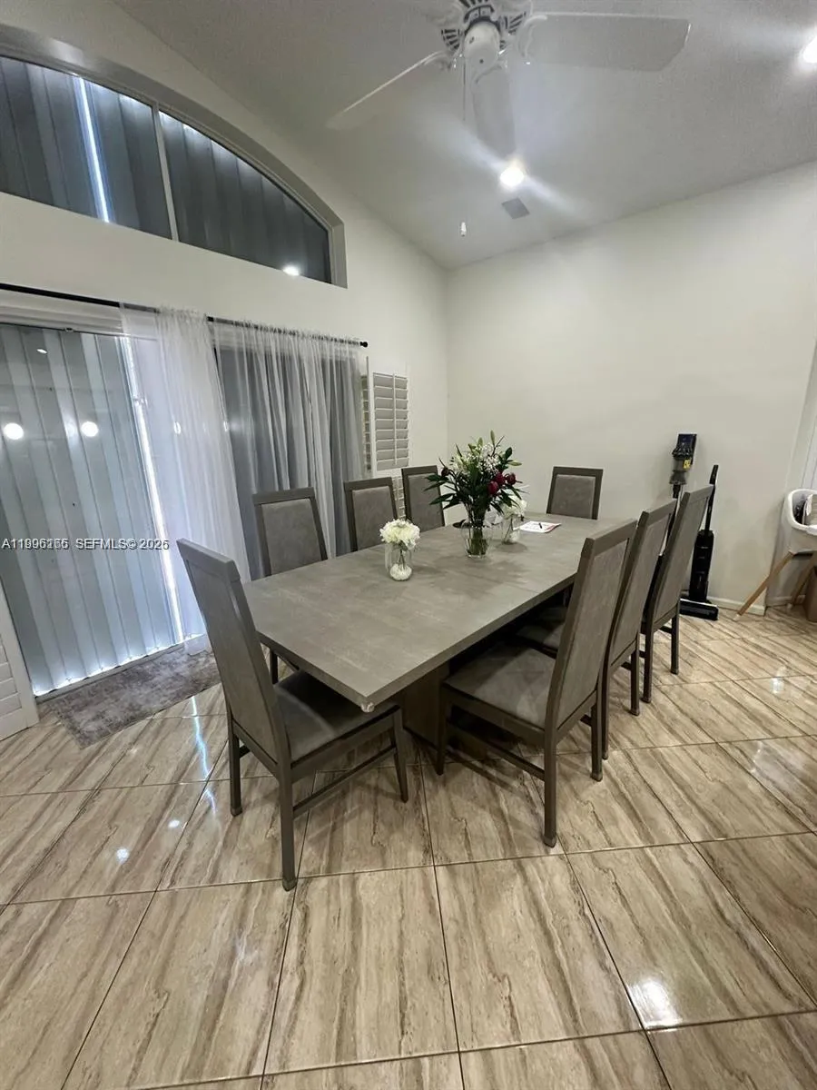 4938 Sw 33rd Way, Hollywood, Florida 33312, Hollywood, Florida 33312, 3 Bedrooms Bedrooms, ,2 BathroomsBathrooms,Residential Lease,For Rent,4938 Sw 33rd Way, Hollywood, Florida 33312,A11996166