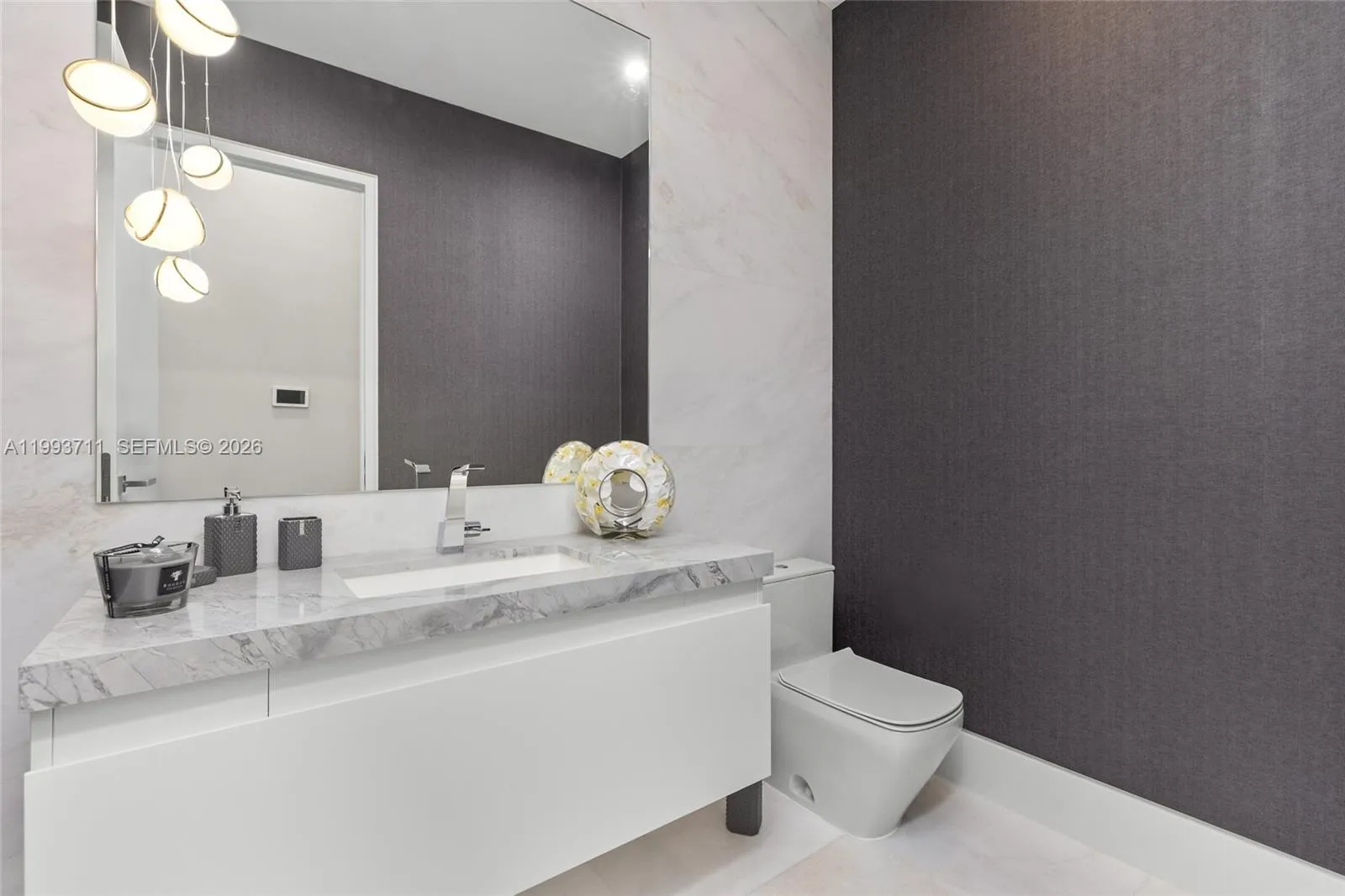 2560 Del Lago Dr, Fort Lauderdale, Florida 33316, Fort Lauderdale, Florida 33316, 6 Bedrooms Bedrooms, ,7 BathroomsBathrooms,Residential,For Sale,2560 Del Lago Dr, Fort Lauderdale, Florida 33316,A11993711