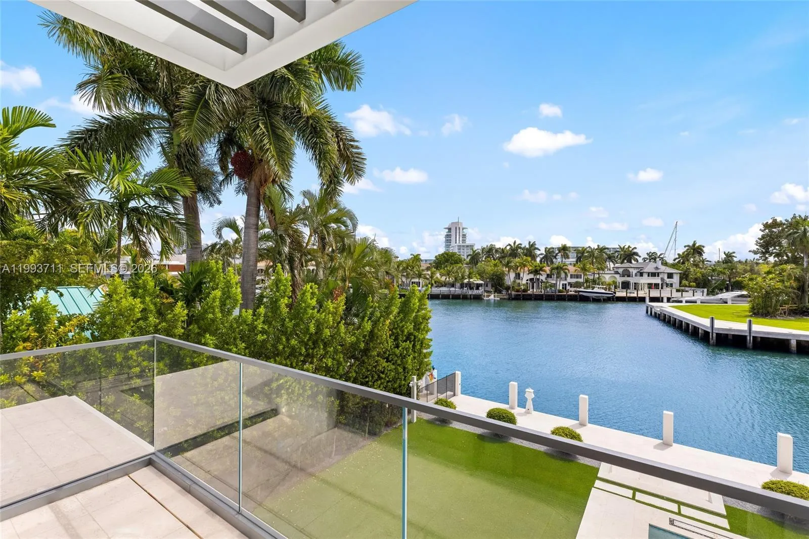 2560 Del Lago Dr, Fort Lauderdale, Florida 33316, Fort Lauderdale, Florida 33316, 6 Bedrooms Bedrooms, ,7 BathroomsBathrooms,Residential,For Sale,2560 Del Lago Dr, Fort Lauderdale, Florida 33316,A11993711