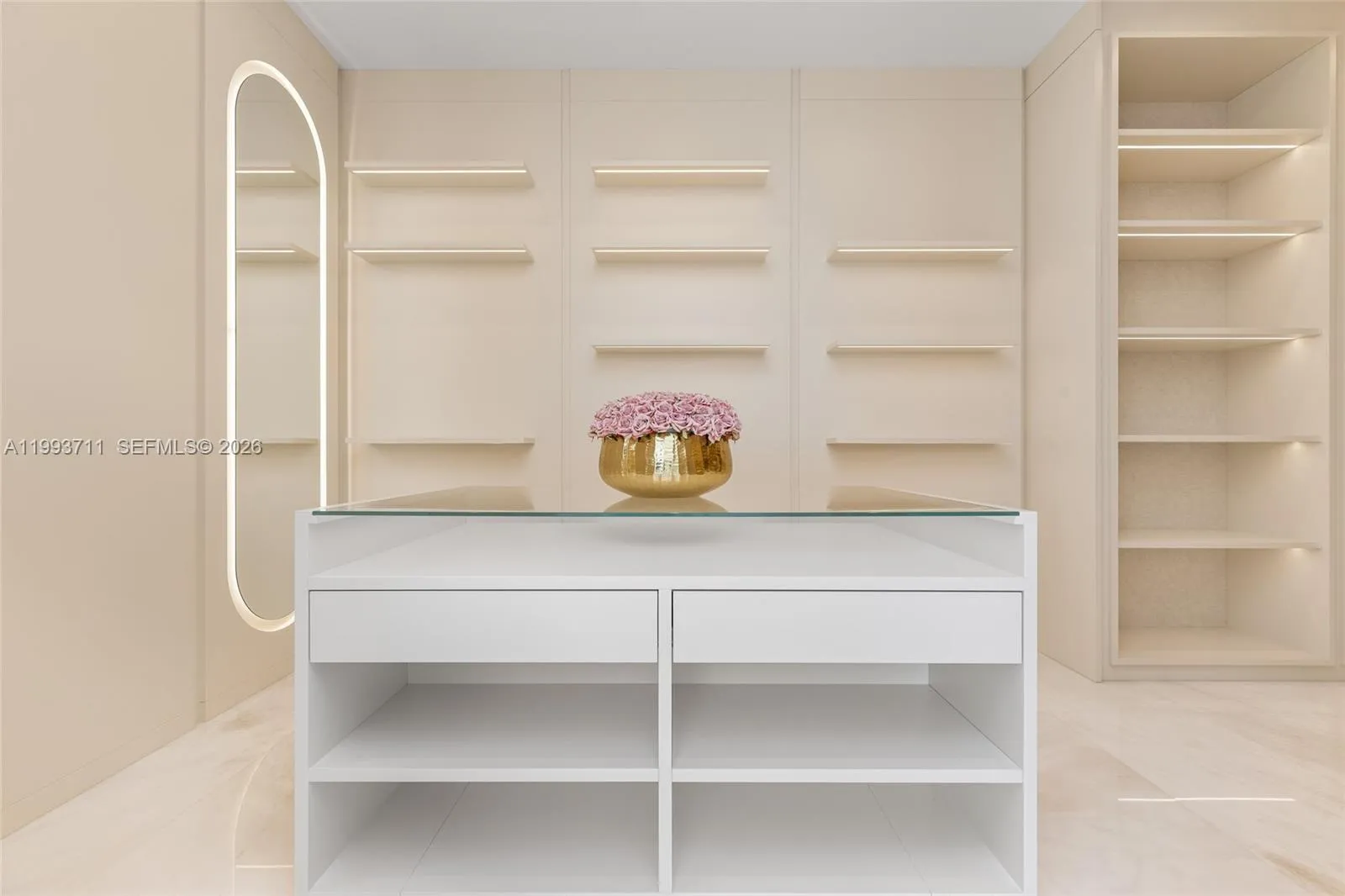 2560 Del Lago Dr, Fort Lauderdale, Florida 33316, Fort Lauderdale, Florida 33316, 6 Bedrooms Bedrooms, ,7 BathroomsBathrooms,Residential,For Sale,2560 Del Lago Dr, Fort Lauderdale, Florida 33316,A11993711