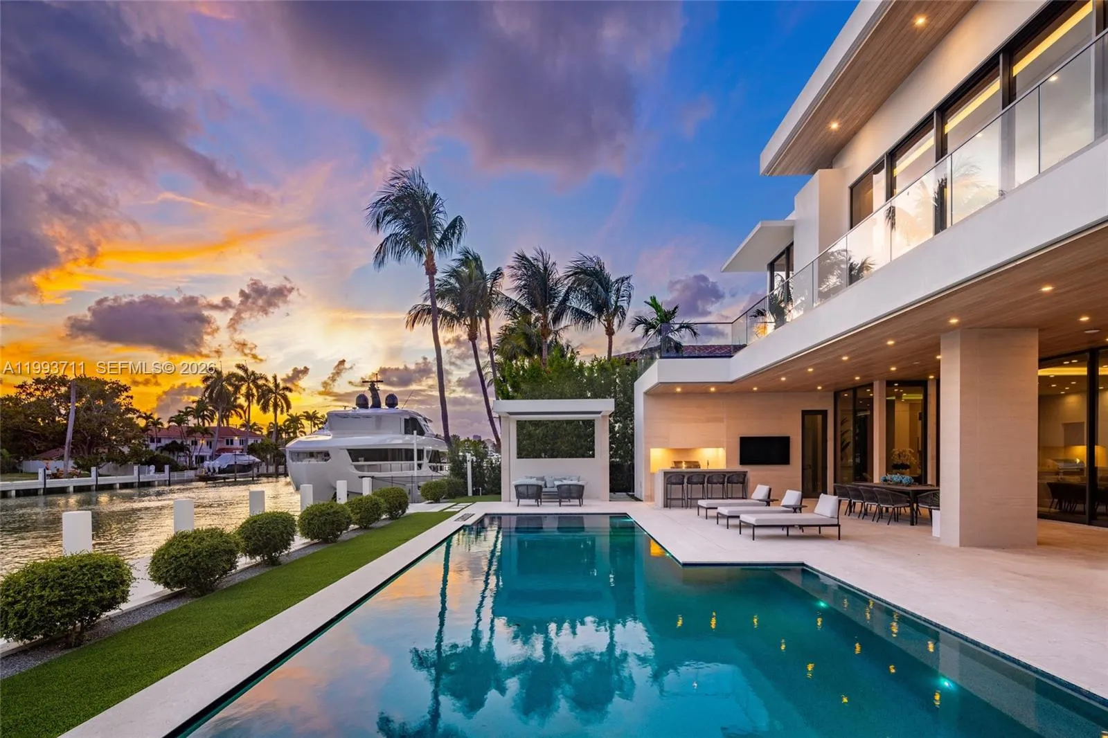 2560 Del Lago Dr, Fort Lauderdale, Florida 33316, Fort Lauderdale, Florida 33316, 6 Bedrooms Bedrooms, ,7 BathroomsBathrooms,Residential,For Sale,2560 Del Lago Dr, Fort Lauderdale, Florida 33316,A11993711