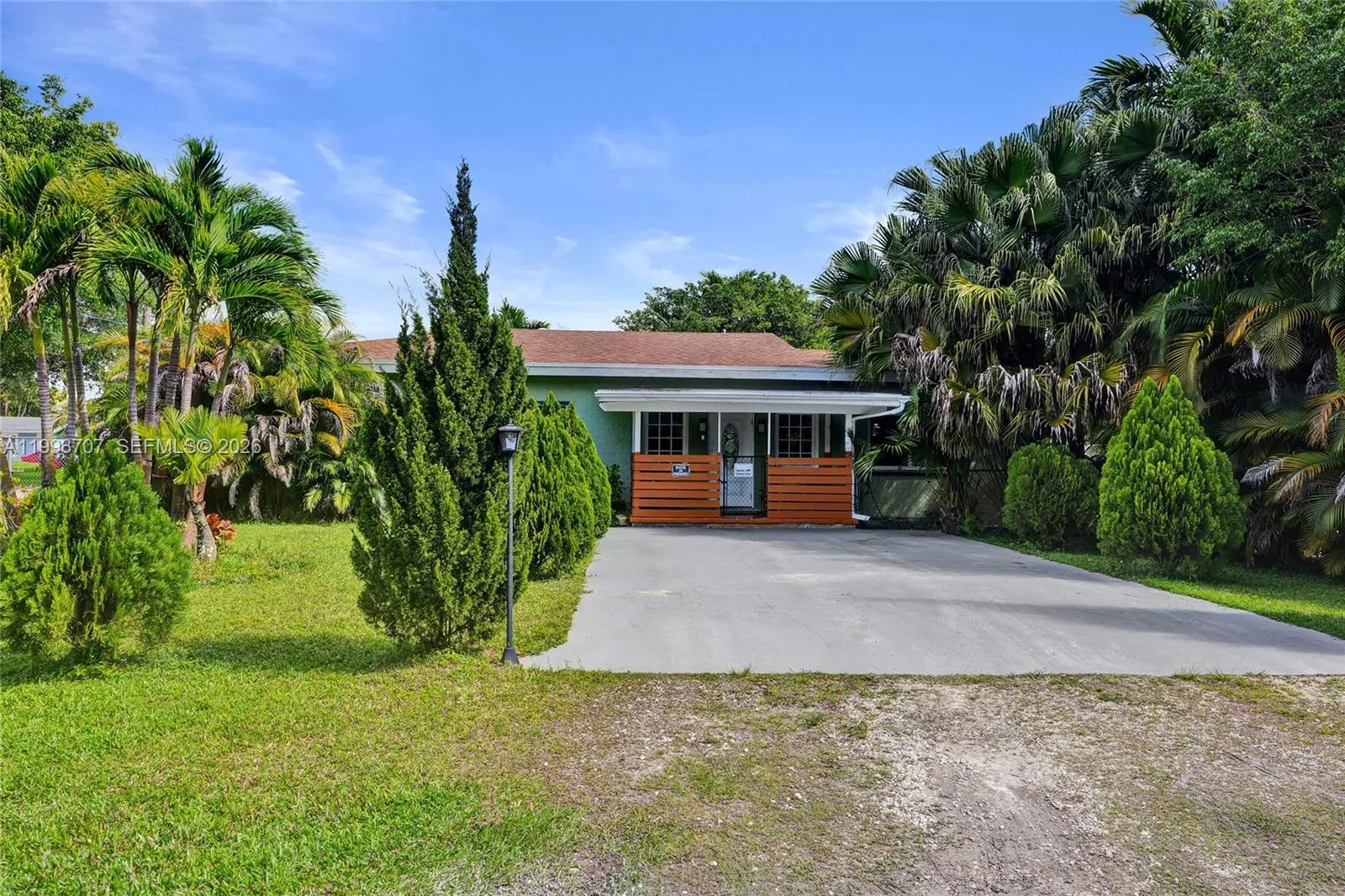 4790 Sw 55th Ave, Davie, Florida 33314, Davie, Florida 33314, 2 Bedrooms Bedrooms, ,2 BathroomsBathrooms,Residential,For Sale,4790 Sw 55th Ave, Davie, Florida 33314,A11993707