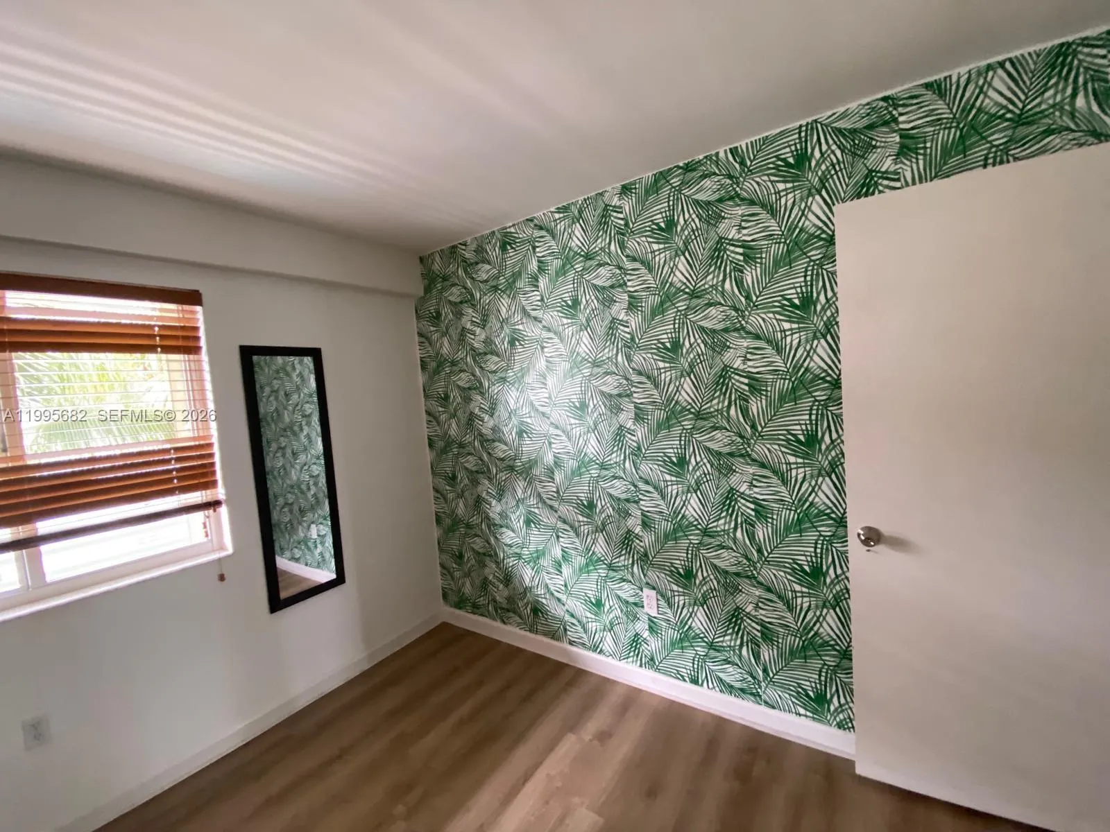 1401 Bay Rd 412, Miami Beach, Florida 33139, Miami Beach, Florida 33139, 2 Bedrooms Bedrooms, ,2 BathroomsBathrooms,Residential,For Sale,1401 Bay Rd 412, Miami Beach, Florida 33139,A11995682