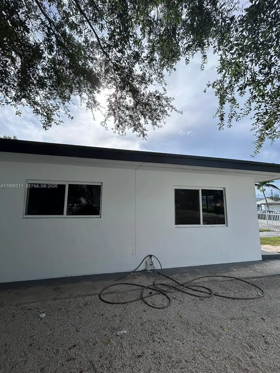 1128 Nw 76th St, Miami, Florida 33150, Miami, Florida 33150, ,Residential Income,For Sale,1128 Nw 76th St, Miami, Florida 33150,A11996211