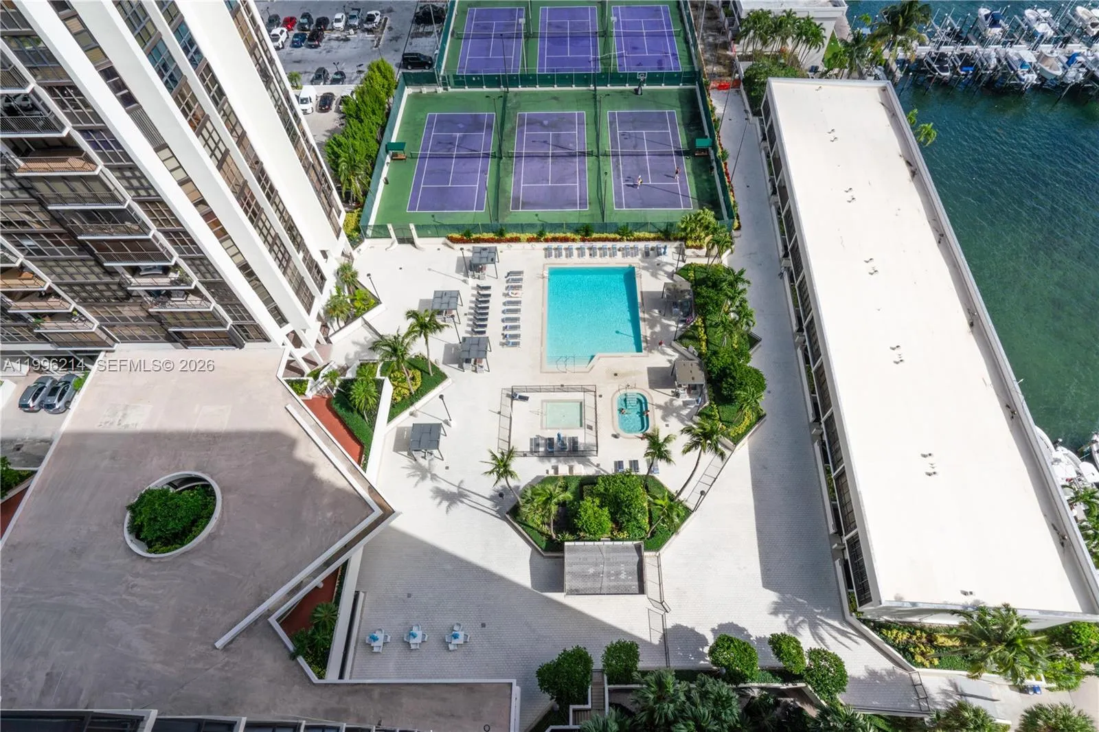 1925 Brickell Ave D2006, Miami, Florida 33129, Miami, Florida 33129, 2 Bedrooms Bedrooms, ,2 BathroomsBathrooms,Residential Lease,For Rent,1925 Brickell Ave D2006, Miami, Florida 33129,A11996214