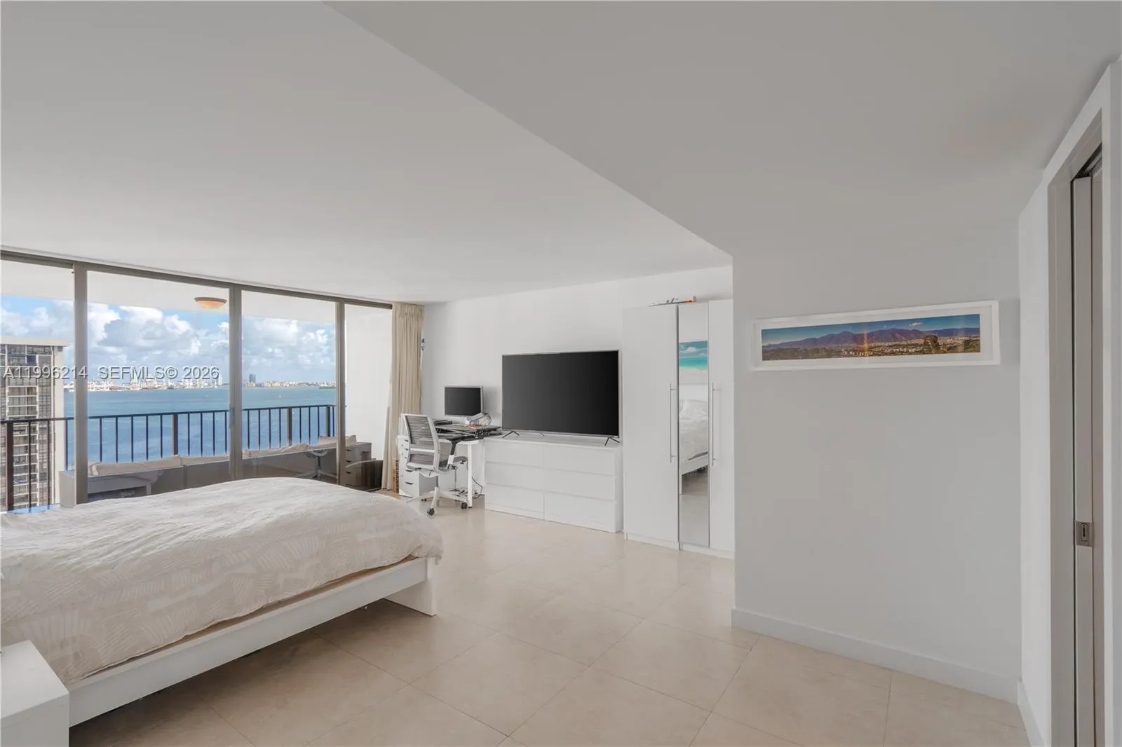 1925 Brickell Ave D2006, Miami, Florida 33129, Miami, Florida 33129, 2 Bedrooms Bedrooms, ,2 BathroomsBathrooms,Residential Lease,For Rent,1925 Brickell Ave D2006, Miami, Florida 33129,A11996214
