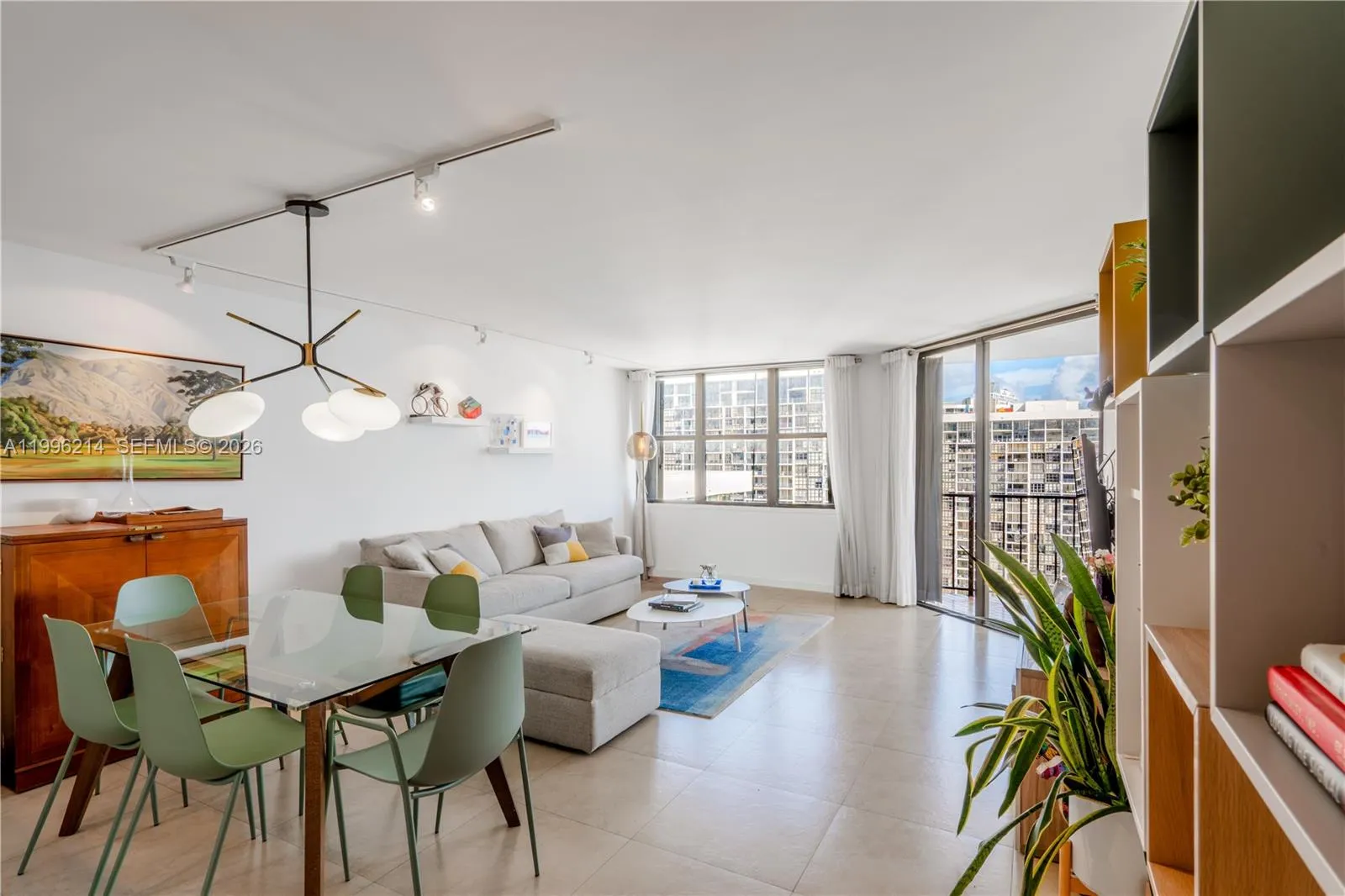 1925 Brickell Ave D2006, Miami, Florida 33129, Miami, Florida 33129, 2 Bedrooms Bedrooms, ,2 BathroomsBathrooms,Residential Lease,For Rent,1925 Brickell Ave D2006, Miami, Florida 33129,A11996214