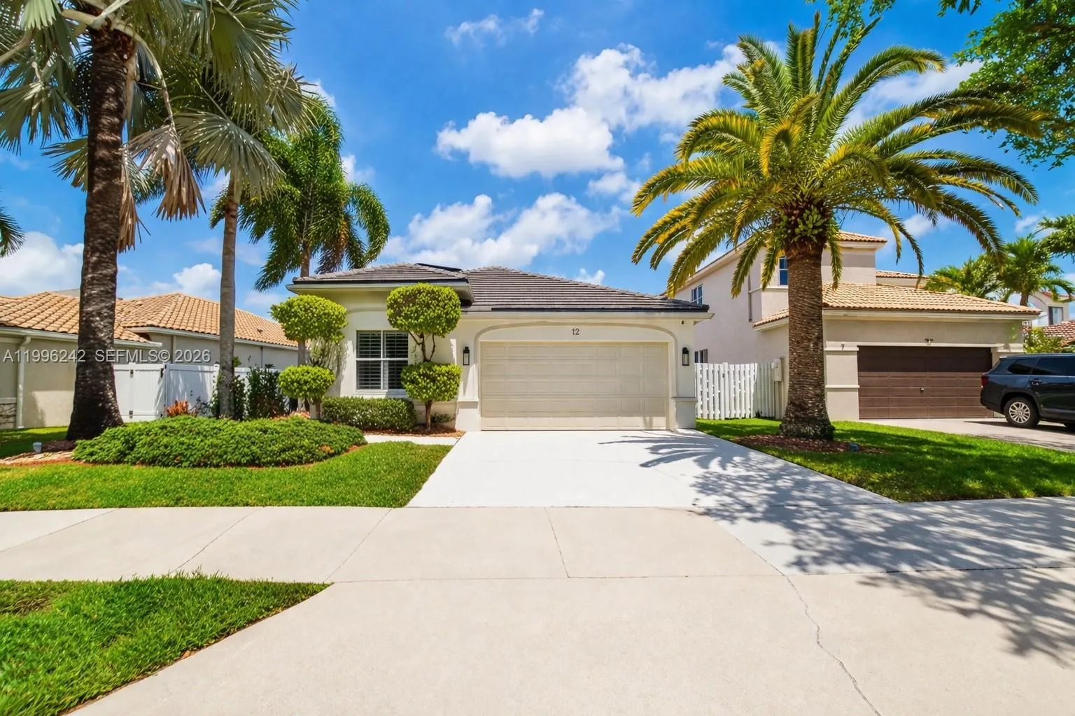 717 Tanglewood Cir, Weston, Florida 33327, Weston, Florida 33327, 4 Bedrooms Bedrooms, ,2 BathroomsBathrooms,Residential Lease,For Rent,717 Tanglewood Cir, Weston, Florida 33327,A11996242