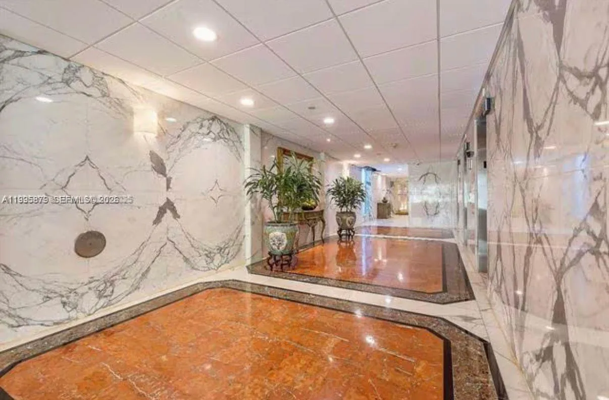 Key Biscayne, Florida 33149, 1 Bedroom Bedrooms, ,2 BathroomsBathrooms,Residential Lease,For Rent,A11995879