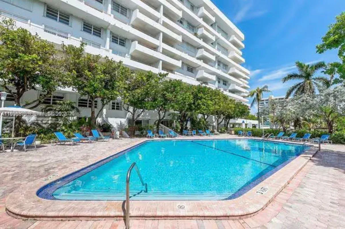 Key Biscayne, Florida 33149, 1 Bedroom Bedrooms, ,2 BathroomsBathrooms,Residential Lease,For Rent,A11995879