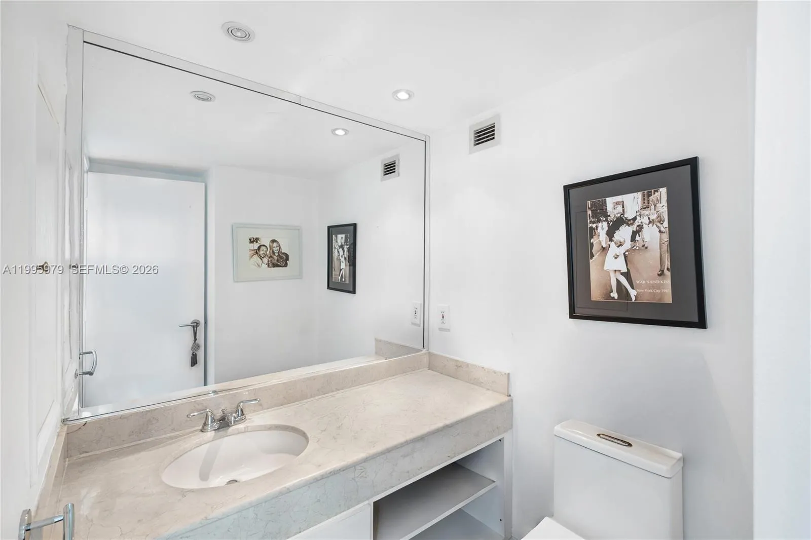 6770 Indian Creek Dr Tsm, Miami Beach, Florida 331, Miami Beach, Florida 33141, 1 Bedroom Bedrooms, ,1 BathroomBathrooms,Residential Lease,For Rent,6770 Indian Creek Dr Tsm, Miami Beach, Florida 331,A11995979