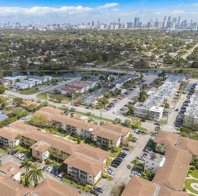 17050 Ne 14th Ave 315, Miami, Florida 33162, Miami, Florida 33162, 2 Bedrooms Bedrooms, 1 Room Rooms,1 BathroomBathrooms,Residential,For Sale,17050 Ne 14th Ave 315, Miami, Florida 33162,A11996255