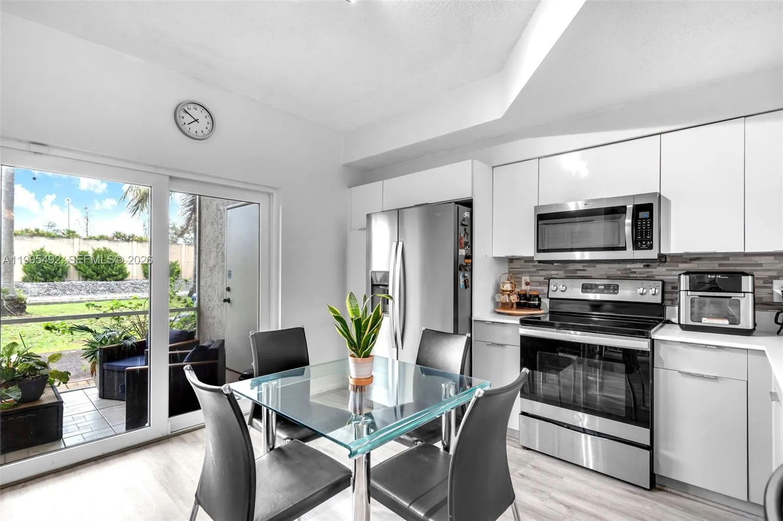 9925 Nw 57th Mnr, Coral Springs, Florida 33076, Coral Springs, Florida 33076, 3 Bedrooms Bedrooms, ,2 BathroomsBathrooms,Residential,For Sale,9925 Nw 57th Mnr, Coral Springs, Florida 33076,A11995492