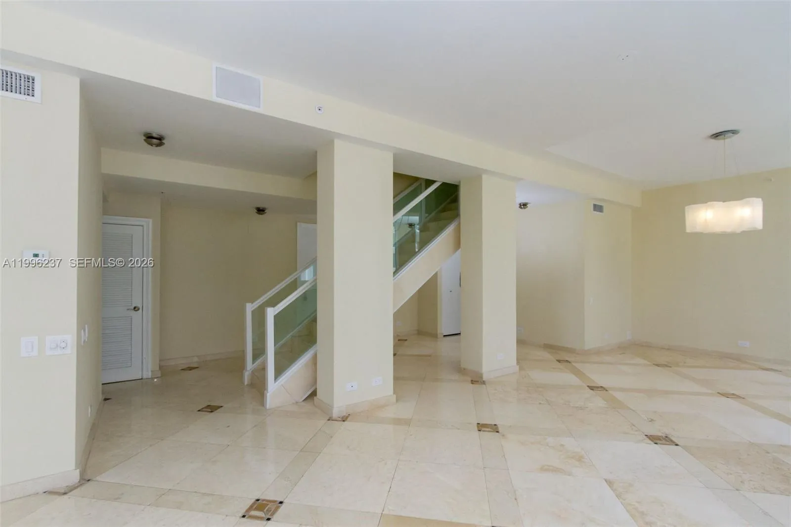 888 Brickell Key Dr Ph2802, Miami, Florida 33131, Miami, Florida 33131, 3 Bedrooms Bedrooms, ,4 BathroomsBathrooms,Residential,For Sale,888 Brickell Key Dr Ph2802, Miami, Florida 33131,A11996237