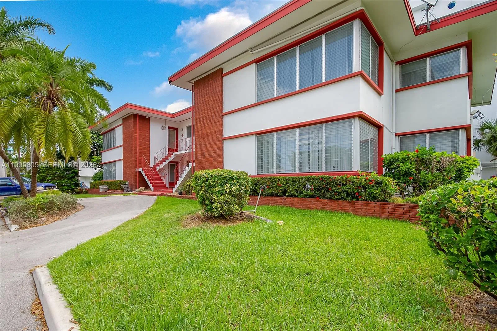 10081 W Bay Harbor Dr 4, Bay Harbor Islands, Flori, Bay Harbor Islands, Florida 33154, 2 Bedrooms Bedrooms, ,2 BathroomsBathrooms,Residential Lease,For Rent,10081 W Bay Harbor Dr 4, Bay Harbor Islands, Flori,A11995805