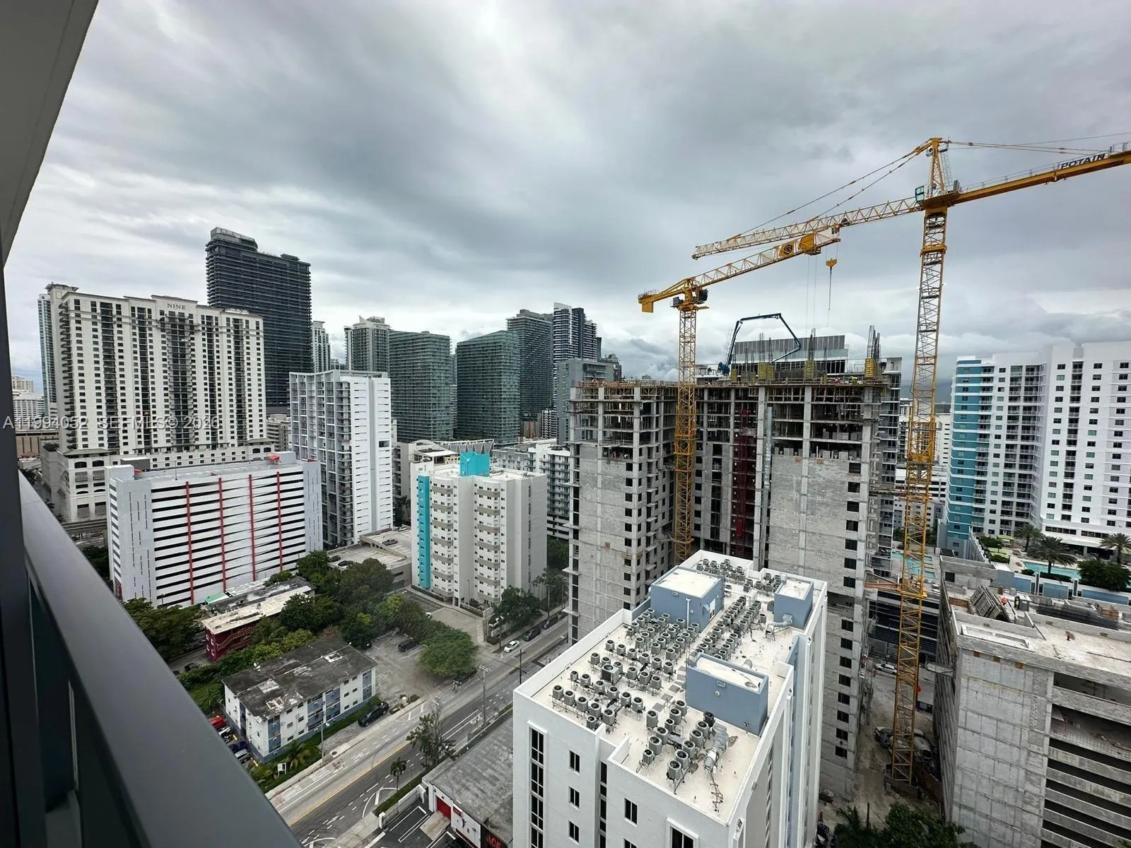 239 Sw 9th St 2002, Miami, Florida 33130, Miami, Florida 33130, 1 Bedroom Bedrooms, ,1 BathroomBathrooms,Residential Lease,For Rent,239 Sw 9th St 2002, Miami, Florida 33130,A11994052