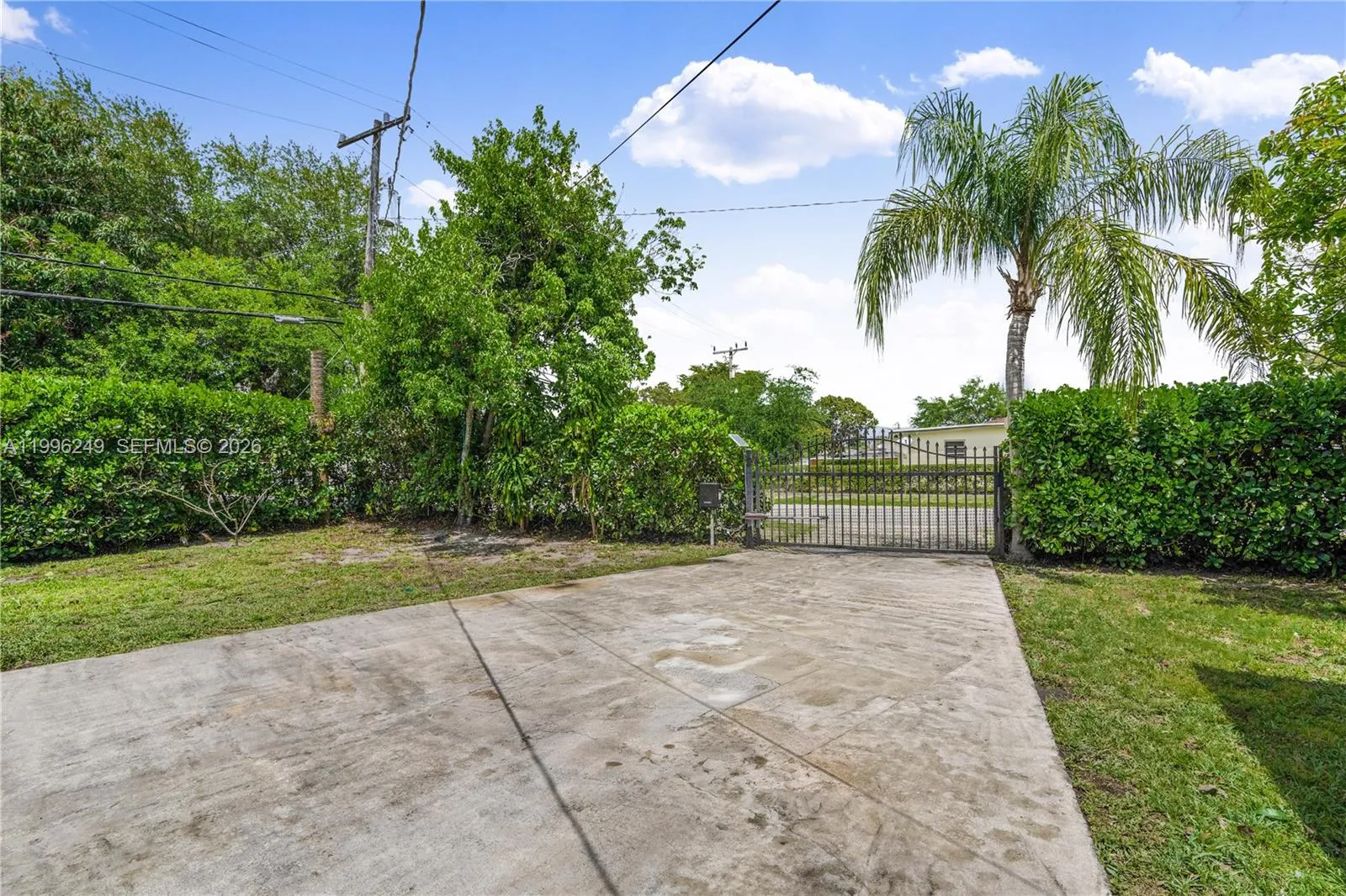 180 Seaman Ave, Opa Locka, Florida 33054, Opa Locka, Florida 33054, 2 Bedrooms Bedrooms, ,1 BathroomBathrooms,Residential,For Sale,180 Seaman Ave, Opa Locka, Florida 33054,A11996249
