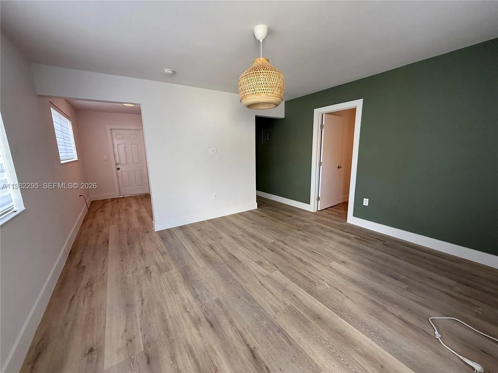 1300 Ne 110th St 8, Miami, Florida 33161, Miami, Florida 33161, 1 Bedroom Bedrooms, ,1 BathroomBathrooms,Residential Lease,For Rent,1300 Ne 110th St 8, Miami, Florida 33161,A11982295