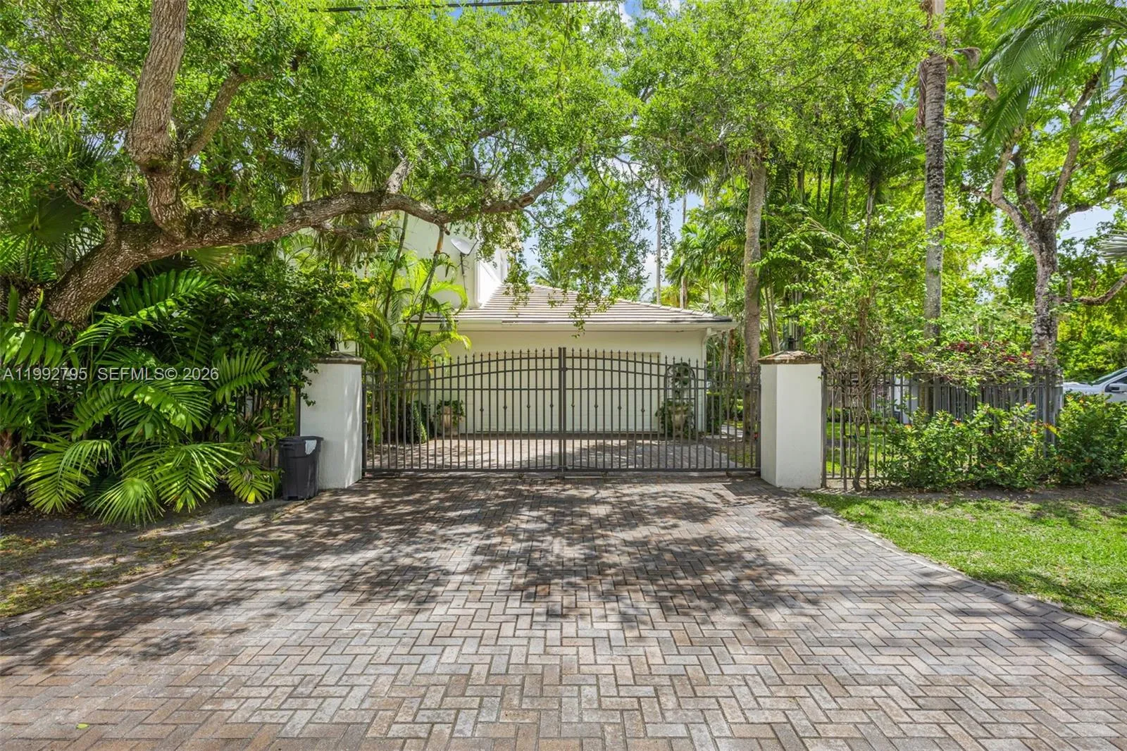 755 Tiziano Ave, Coral Gables, Florida 33143, Coral Gables, Florida 33143, 4 Bedrooms Bedrooms, ,4 BathroomsBathrooms,Residential Lease,For Rent,755 Tiziano Ave, Coral Gables, Florida 33143,A11992795