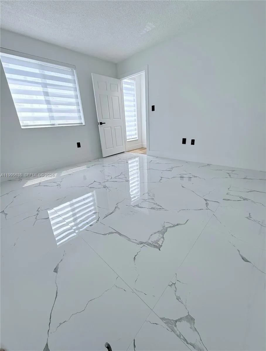 8660 Nw 5th Ter 15-108, Miami, Florida 33126, Miami, Florida 33126, 2 Bedrooms Bedrooms, ,2 BathroomsBathrooms,Residential,For Sale,8660 Nw 5th Ter 15-108, Miami, Florida 33126,A11995638