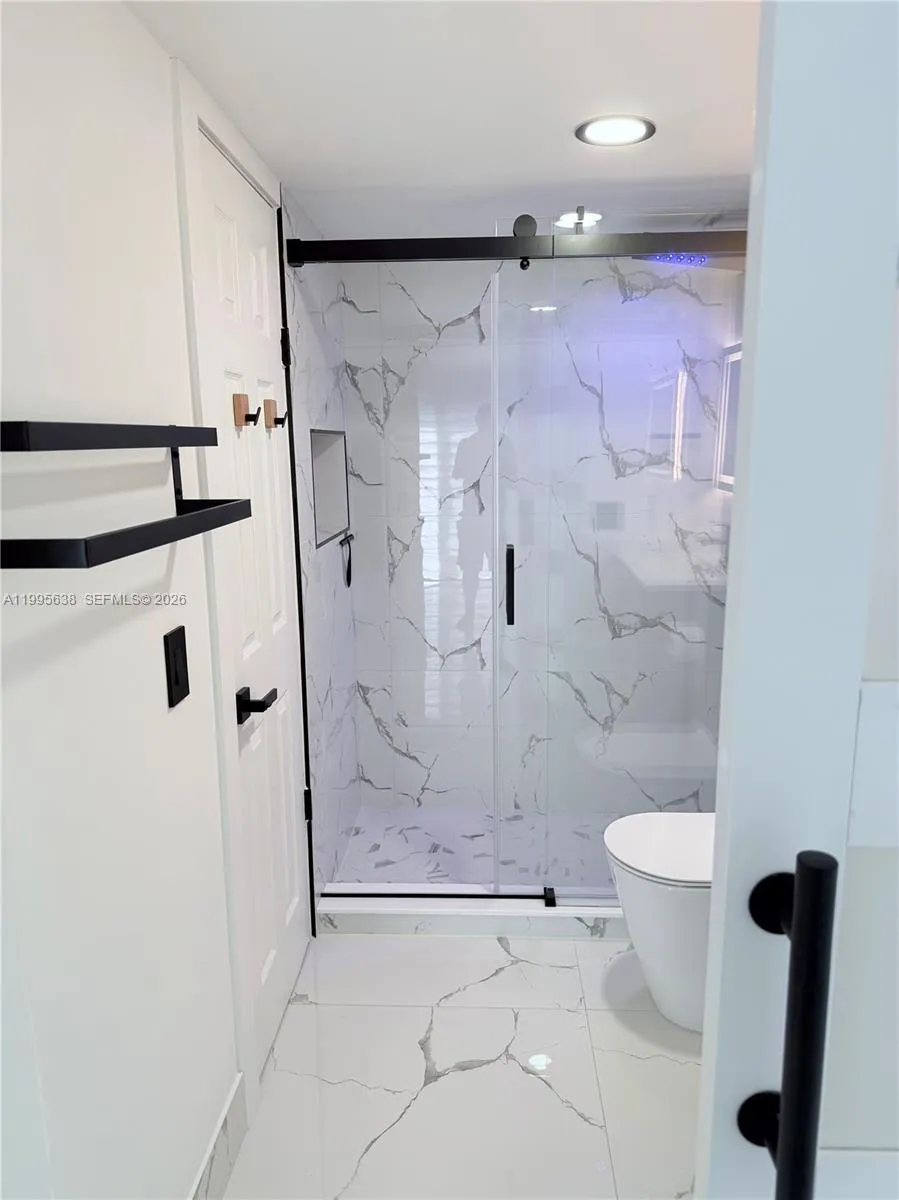 8660 Nw 5th Ter 15-108, Miami, Florida 33126, Miami, Florida 33126, 2 Bedrooms Bedrooms, ,2 BathroomsBathrooms,Residential,For Sale,8660 Nw 5th Ter 15-108, Miami, Florida 33126,A11995638