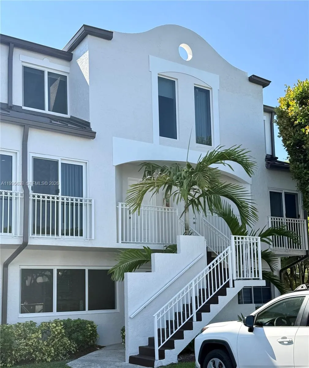 8660 Nw 5th Ter 15-108, Miami, Florida 33126, Miami, Florida 33126, 2 Bedrooms Bedrooms, ,2 BathroomsBathrooms,Residential,For Sale,8660 Nw 5th Ter 15-108, Miami, Florida 33126,A11995638