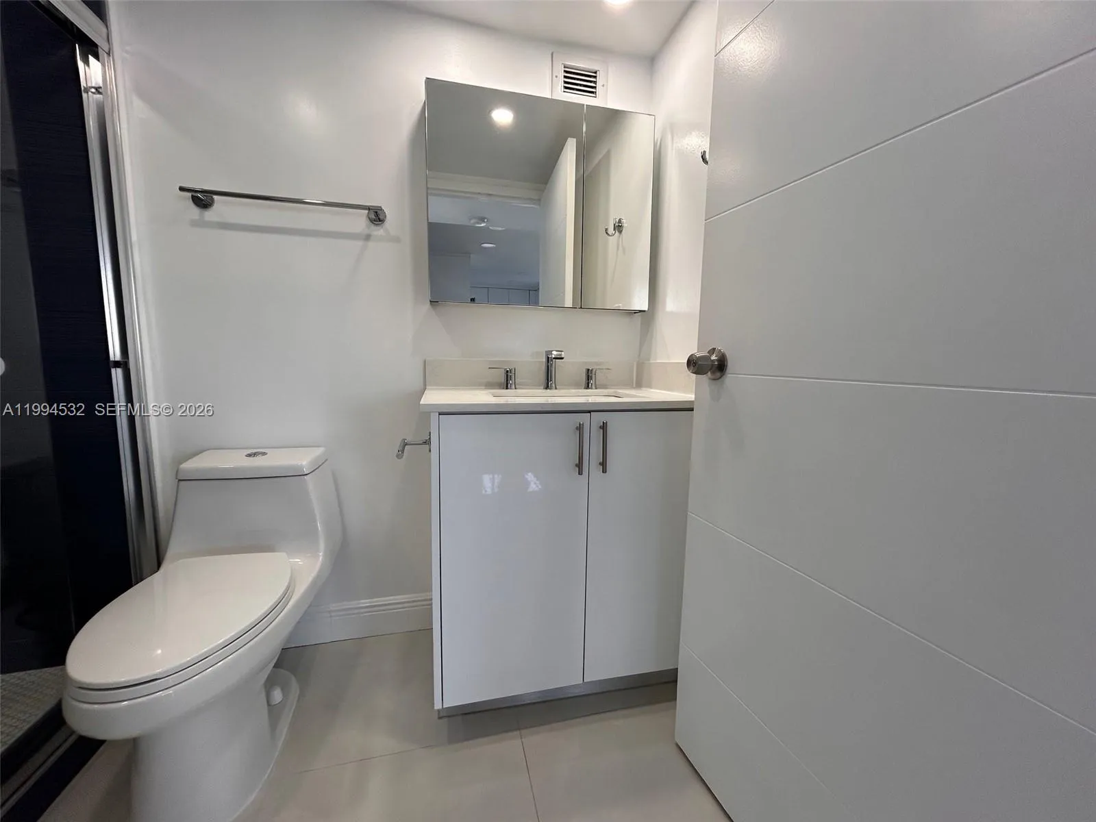 17021 N Bay Rd 1004, Sunny Isles Beach, Florida 33, Sunny Isles Beach, Florida 33160, 1 Bedroom Bedrooms, ,1 BathroomBathrooms,Residential Lease,For Rent,17021 N Bay Rd 1004, Sunny Isles Beach, Florida 33,A11994532