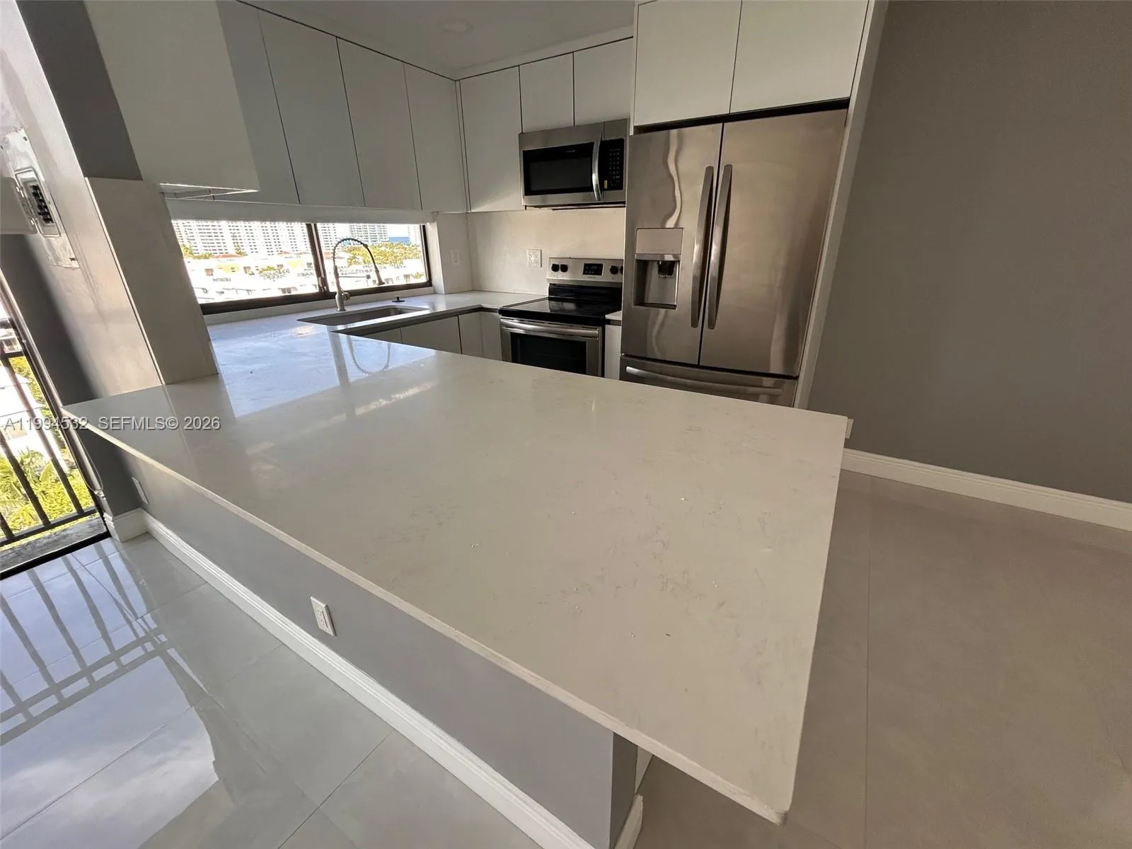 17021 N Bay Rd 1004, Sunny Isles Beach, Florida 33, Sunny Isles Beach, Florida 33160, 1 Bedroom Bedrooms, ,1 BathroomBathrooms,Residential Lease,For Rent,17021 N Bay Rd 1004, Sunny Isles Beach, Florida 33,A11994532
