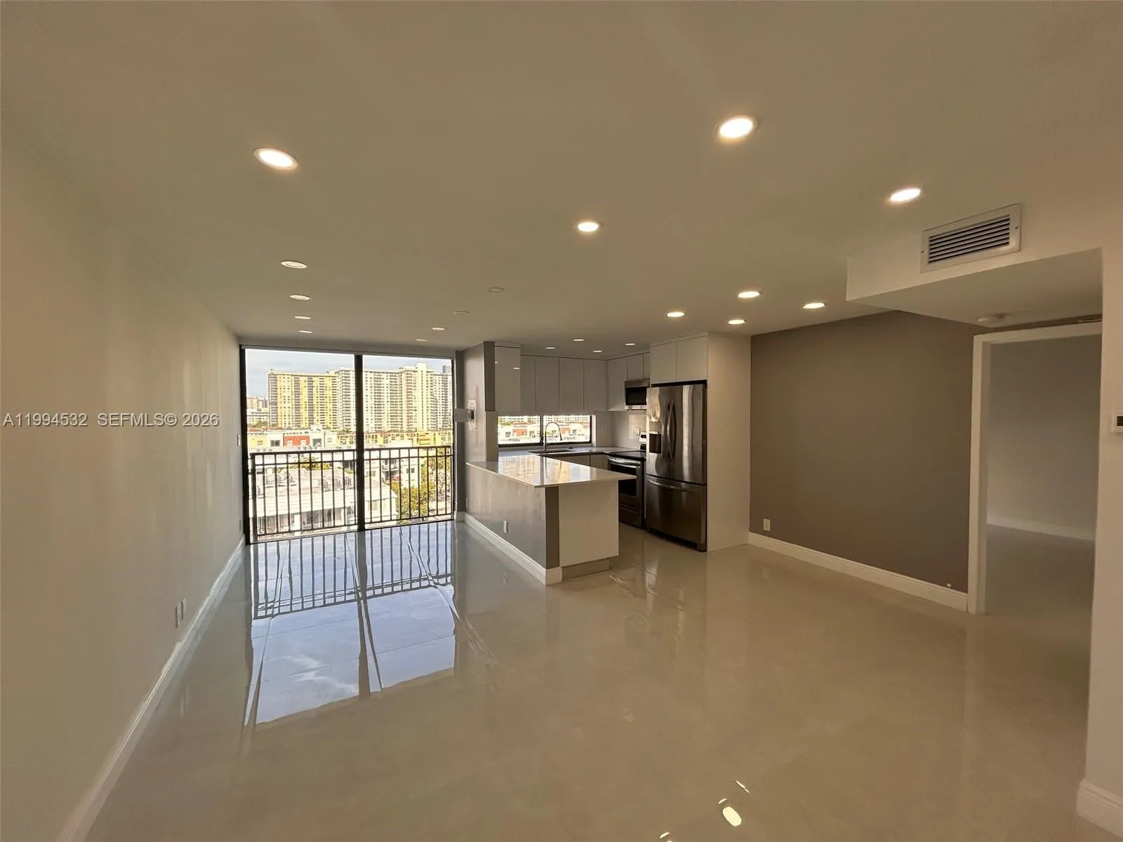 17021 N Bay Rd 1004, Sunny Isles Beach, Florida 33, Sunny Isles Beach, Florida 33160, 1 Bedroom Bedrooms, ,1 BathroomBathrooms,Residential Lease,For Rent,17021 N Bay Rd 1004, Sunny Isles Beach, Florida 33,A11994532