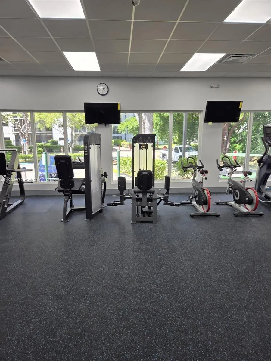 17021 N Bay Rd 1004, Sunny Isles Beach, Florida 33, Sunny Isles Beach, Florida 33160, 1 Bedroom Bedrooms, ,1 BathroomBathrooms,Residential Lease,For Rent,17021 N Bay Rd 1004, Sunny Isles Beach, Florida 33,A11994532