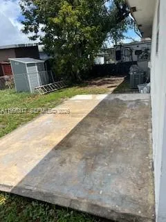 6237 Polk St Rear, Hollywood, Florida 33024, Hollywood, Florida 33024, 3 Bedrooms Bedrooms, ,2 BathroomsBathrooms,Residential Lease,For Rent,6237 Polk St Rear, Hollywood, Florida 33024,A11996317