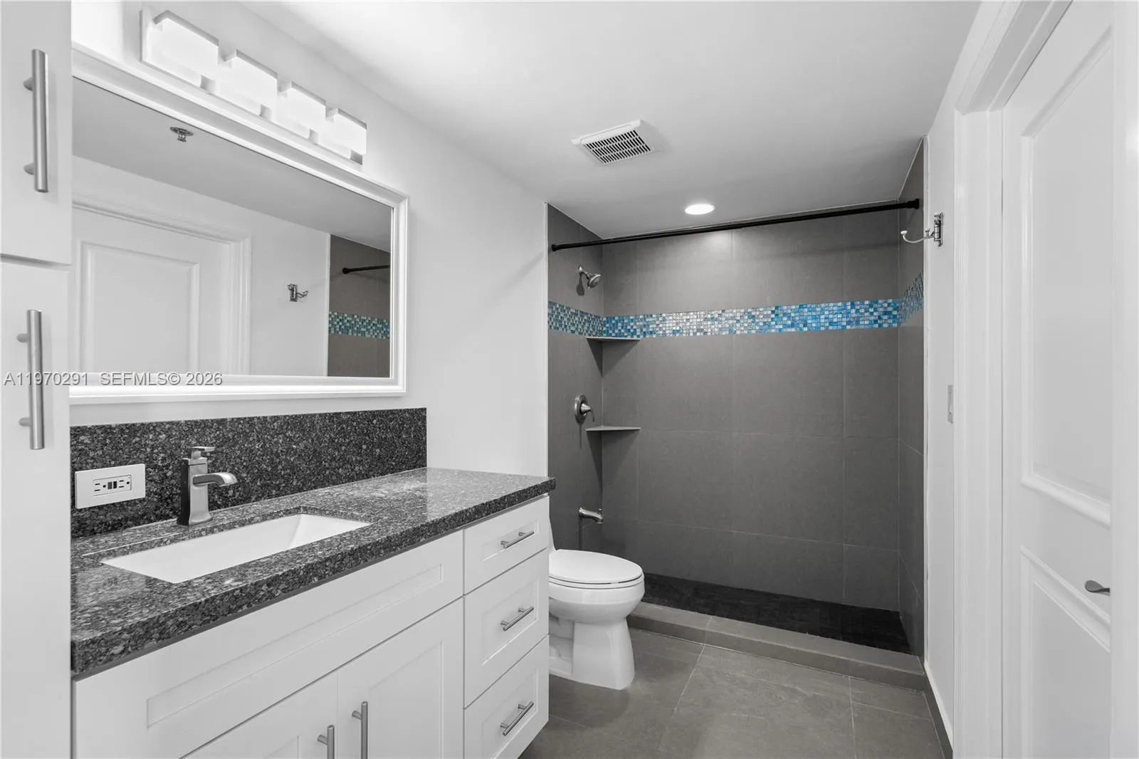 1401 Sw 22nd St 1503, Miami, Florida 33145, Miami, Florida 33145, 1 Bedroom Bedrooms, ,1 BathroomBathrooms,Residential,For Sale,1401 Sw 22nd St 1503, Miami, Florida 33145,A11970291