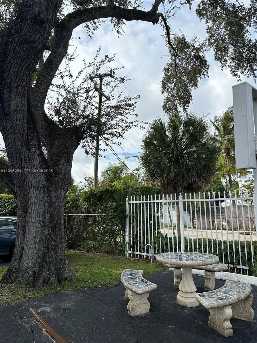 7801 Ne 4th Ct 101, Miami, Florida 33138, Miami, Florida 33138, 1 Bedroom Bedrooms, ,1 BathroomBathrooms,Residential Lease,For Rent,7801 Ne 4th Ct 101, Miami, Florida 33138,A11996261