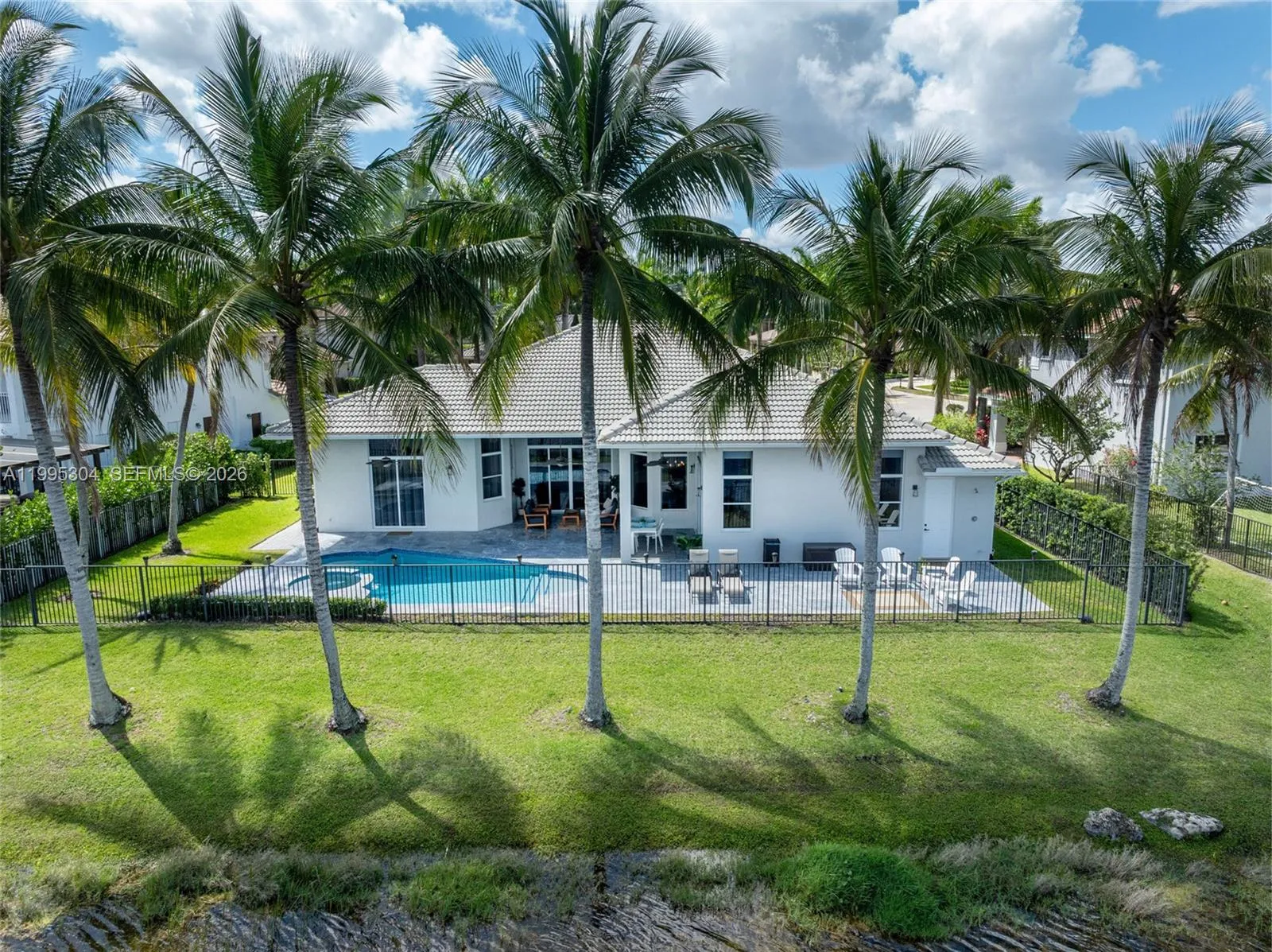 1396 Victoria Isle Dr, Weston, Florida 33327, Weston, Florida 33327, 5 Bedrooms Bedrooms, ,3 BathroomsBathrooms,Residential,For Sale,1396 Victoria Isle Dr, Weston, Florida 33327,A11995304